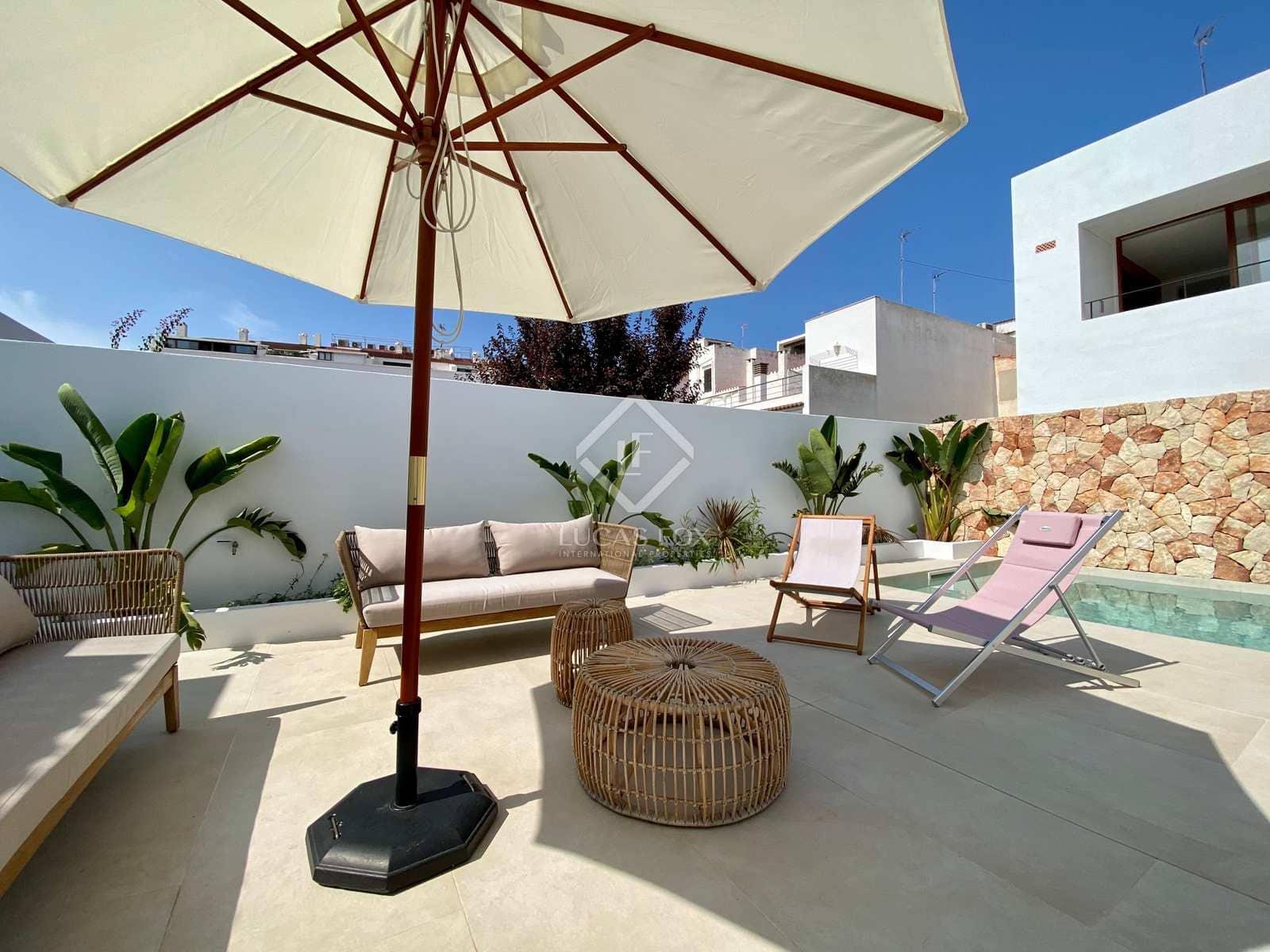 4 soveværelse Penthouse til salg i Ciutadella de Menorca med swimmingpool - € 840.000 (Ref: 8184865)