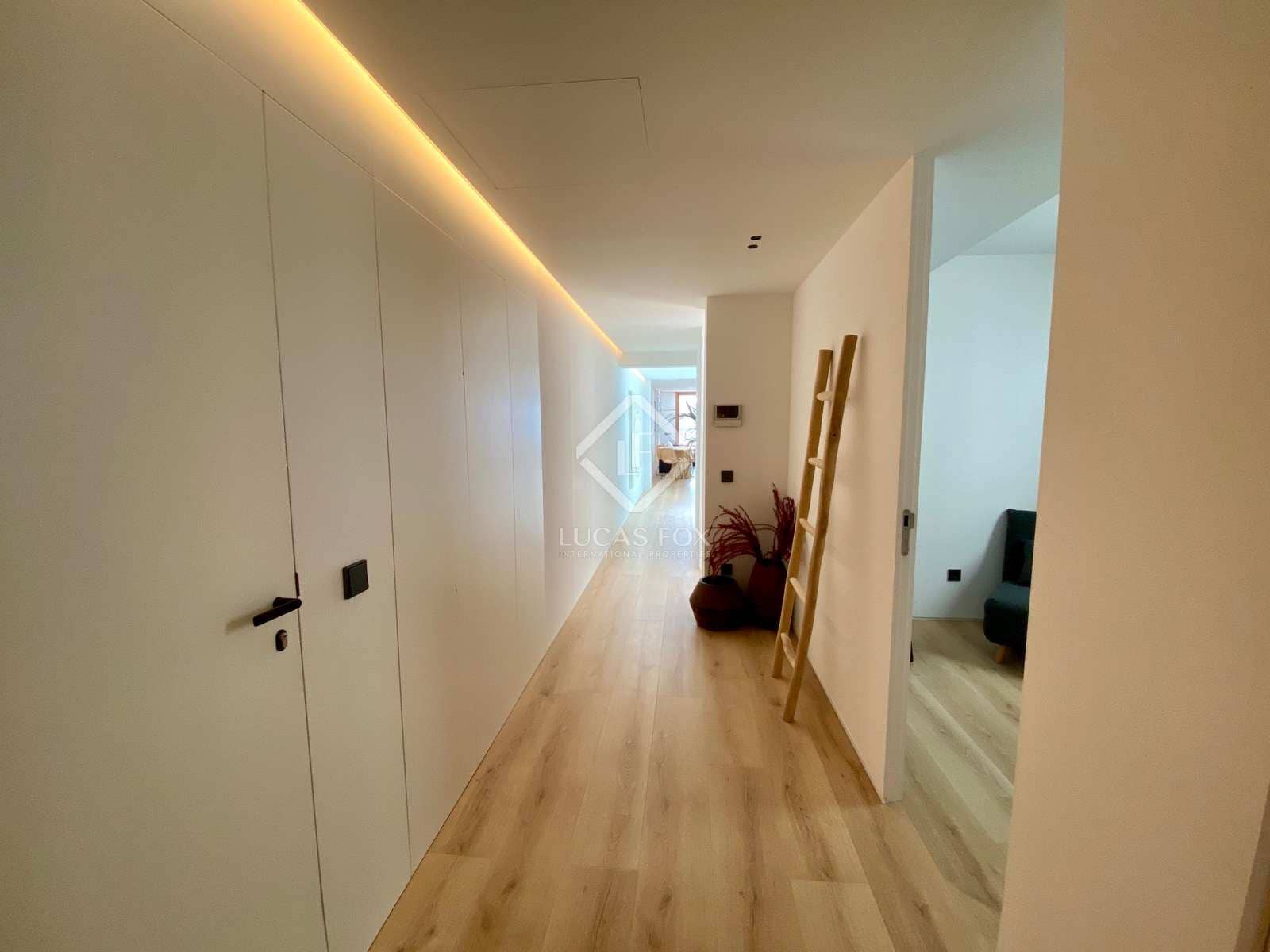 4 soveværelse Penthouse til salg i Ciutadella de Menorca med swimmingpool - € 840.000 (Ref: 8184865)