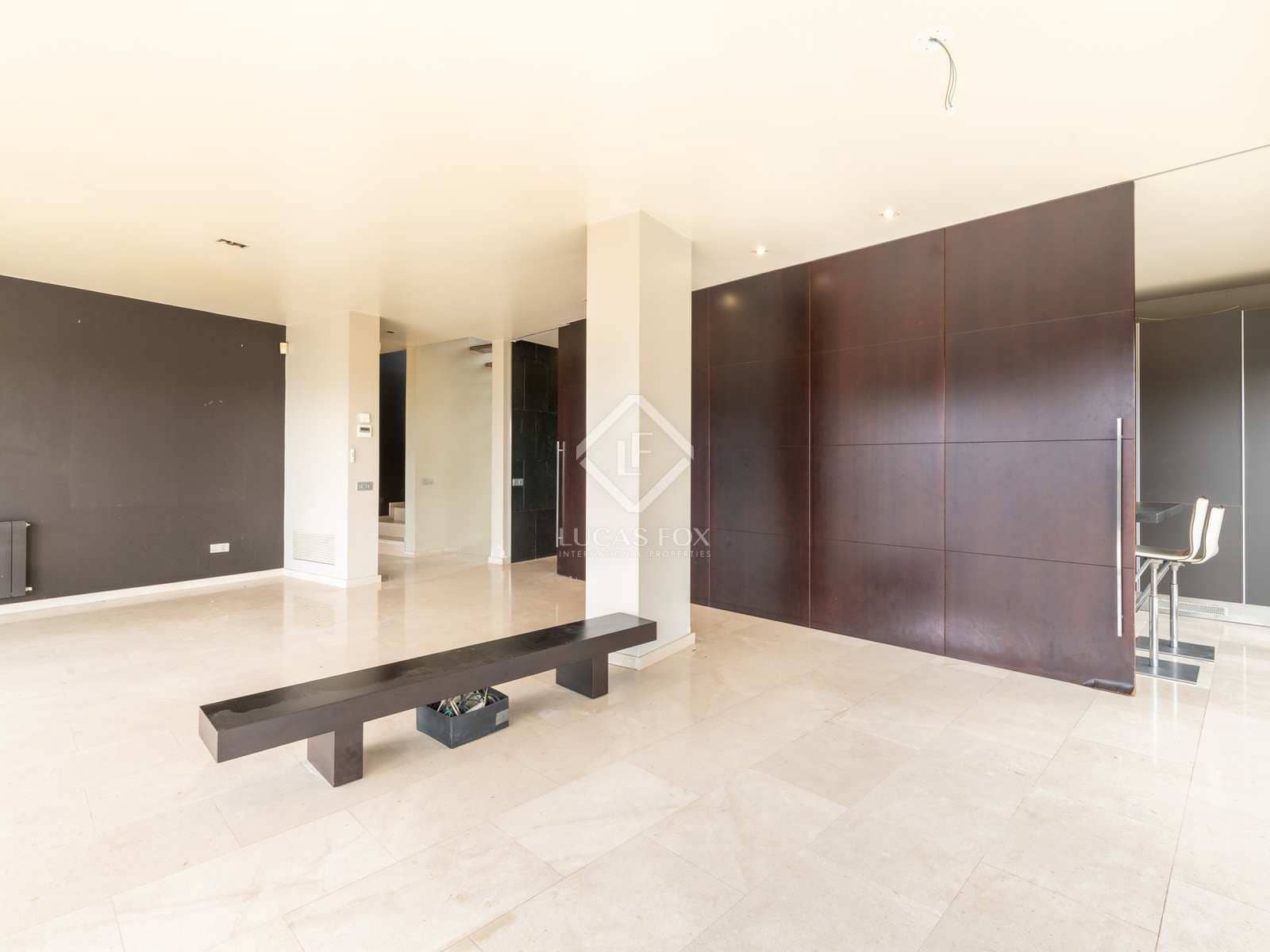 4 soveværelse Villa til salg i Matadepera med swimmingpool garage - € 900.000 (Ref: 8185420)