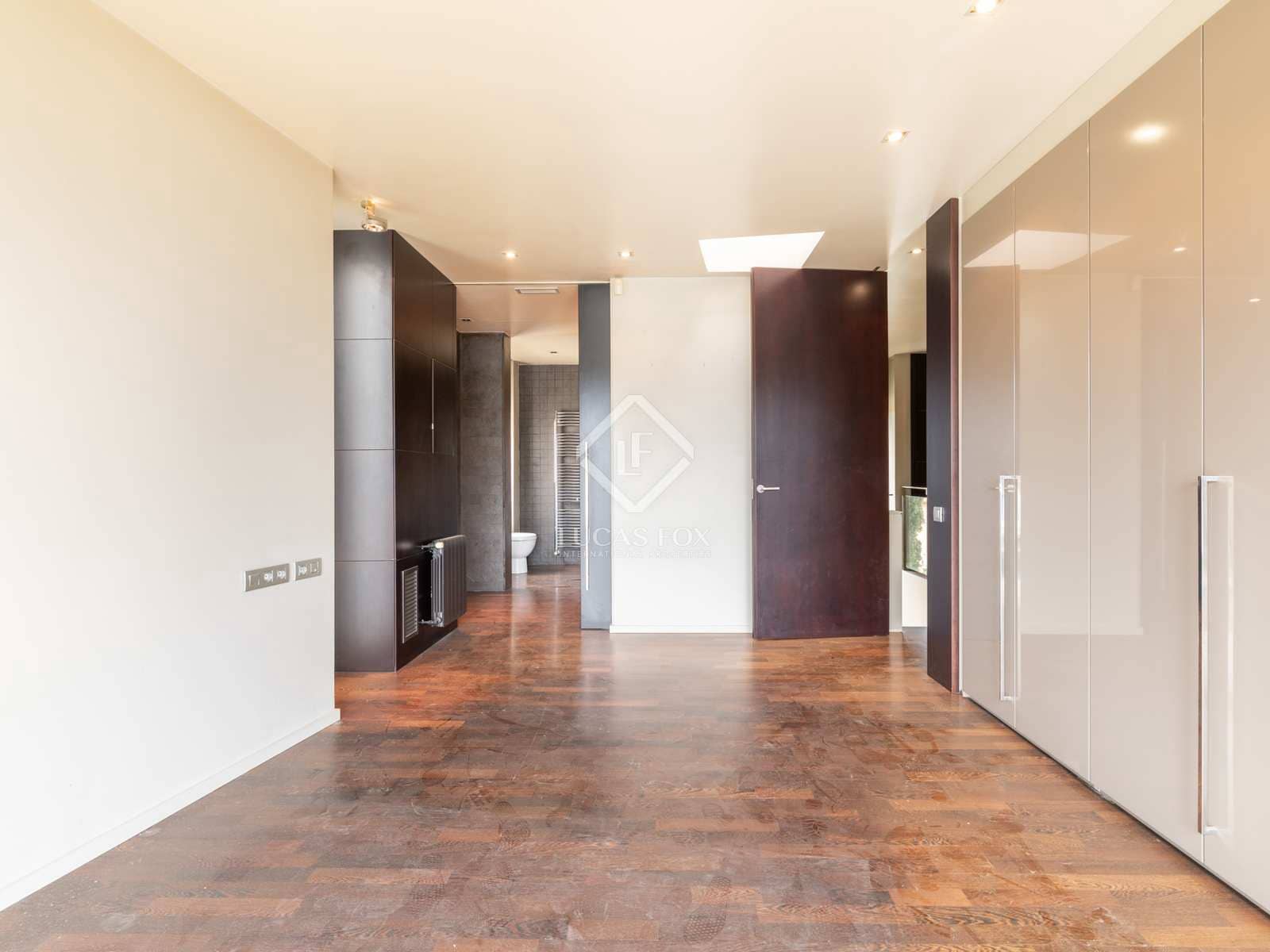 4 soveværelse Villa til salg i Matadepera med swimmingpool garage - € 900.000 (Ref: 8185420)