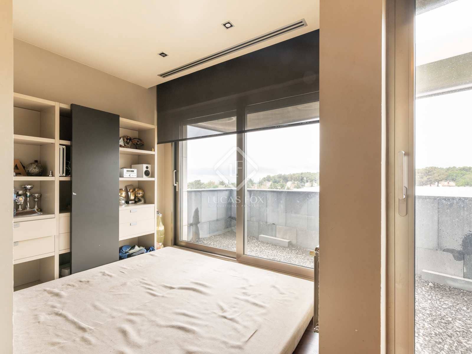 4 soveværelse Villa til salg i Matadepera med swimmingpool garage - € 900.000 (Ref: 8185420)