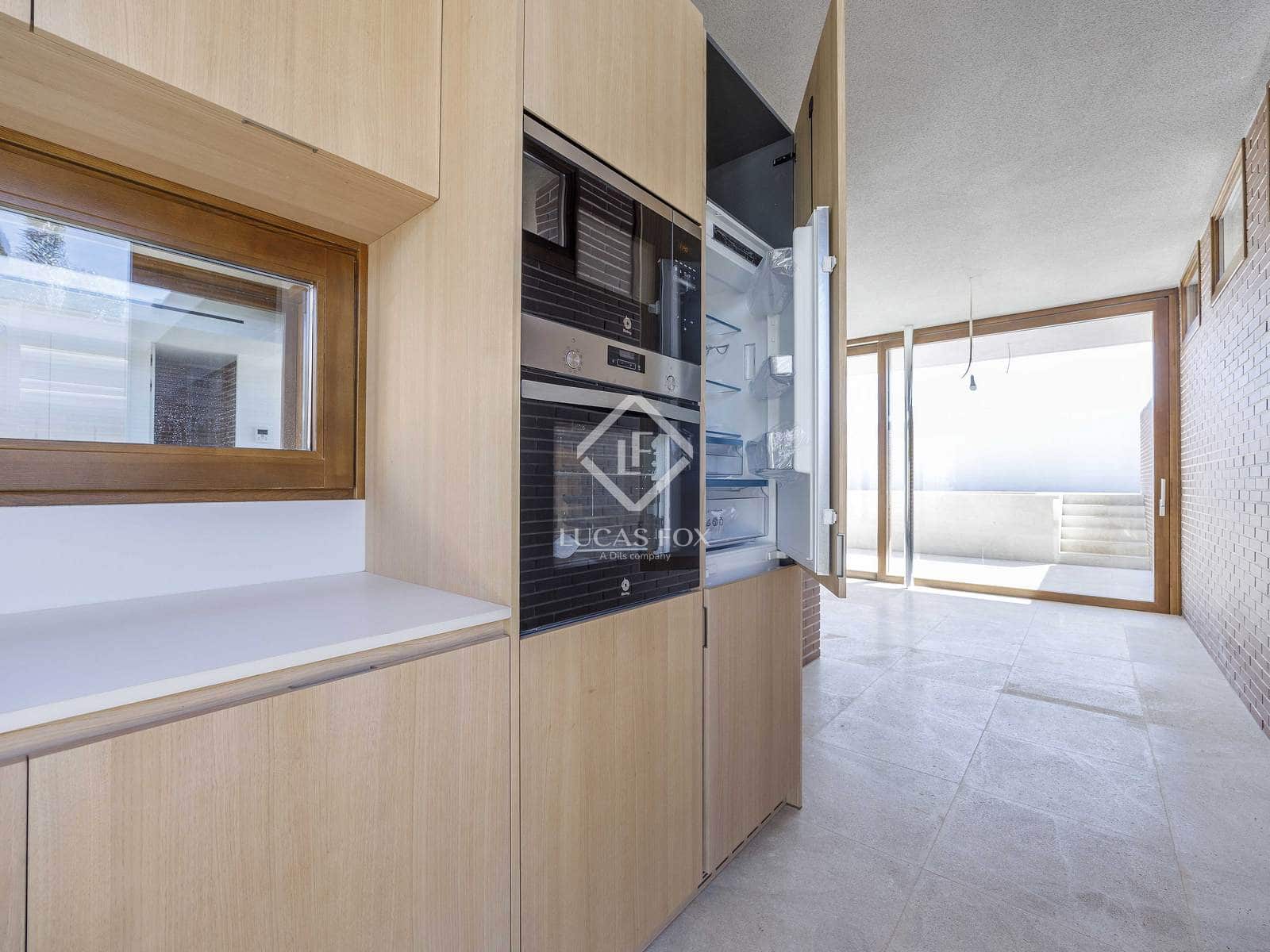 3 soveværelse Villa til salg i Riba-roja de Turia - € 590.000 (Ref: 8188626)