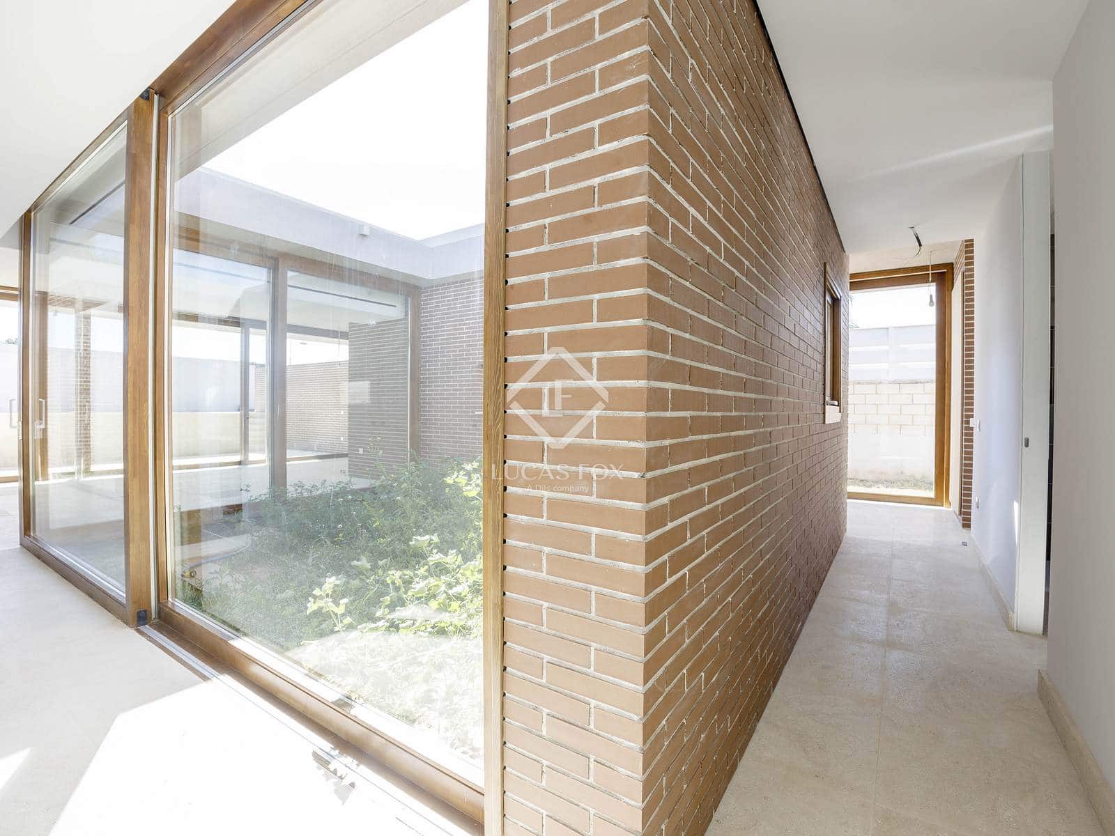 3 soveværelse Villa til salg i Riba-roja de Turia - € 590.000 (Ref: 8188626)