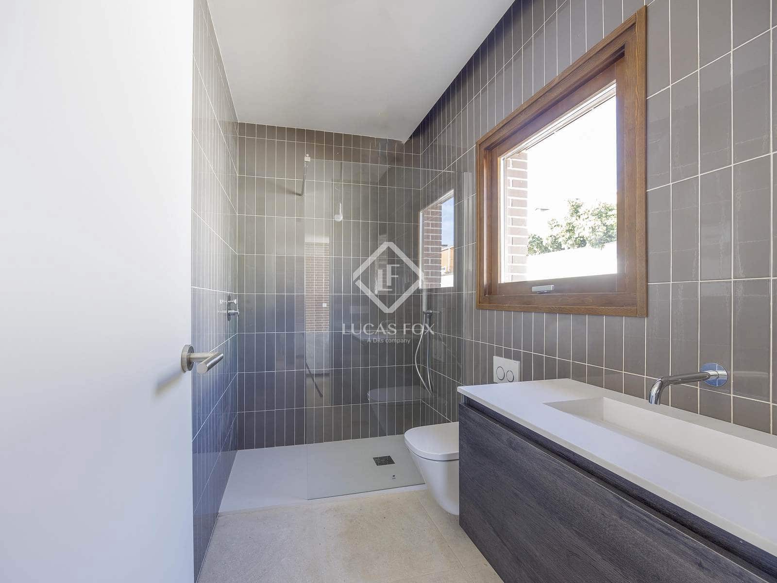 3 soveværelse Villa til salg i Riba-roja de Turia - € 590.000 (Ref: 8188629)