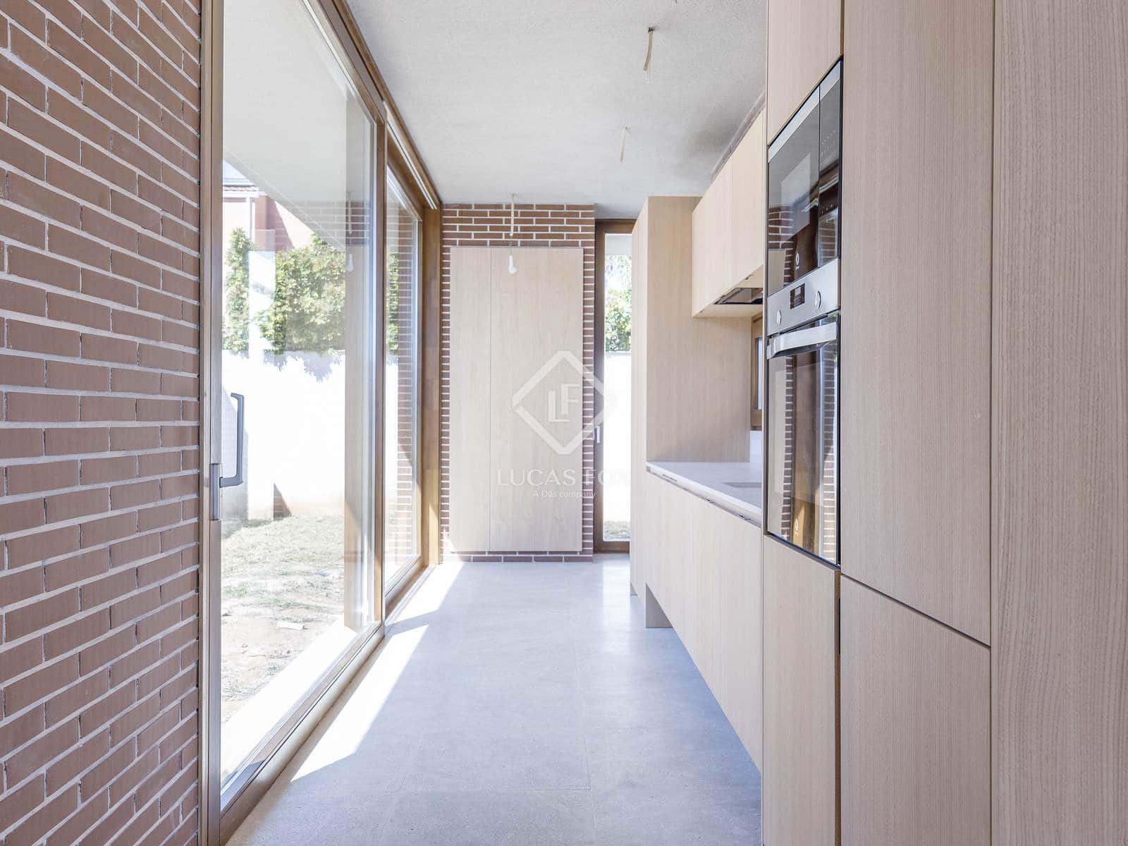 3 soveværelse Villa til salg i Riba-roja de Turia - € 590.000 (Ref: 8188630)