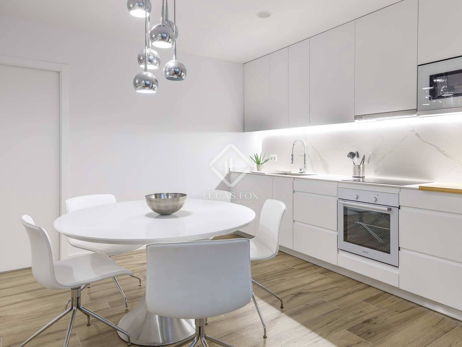 2 soverom Leilighet til leie i Valencia by - € 2 100 (Ref: 8188632)