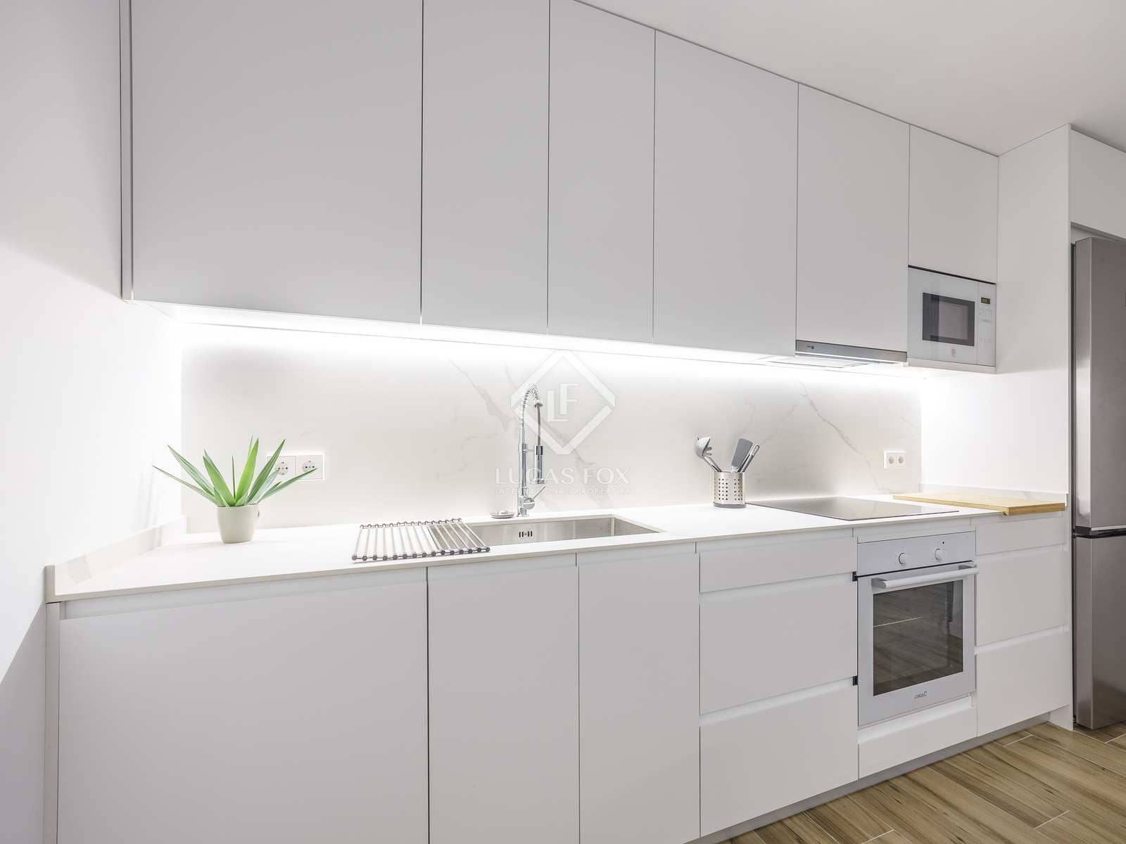 2 soverom Leilighet til leie i Valencia by - € 2 100 (Ref: 8188632)