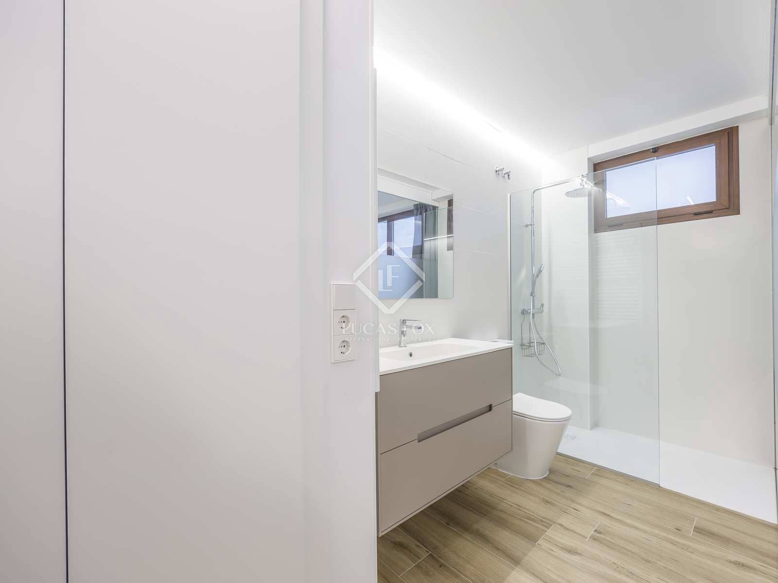 2 soverom Leilighet til leie i Valencia by - € 2 100 (Ref: 8188632)