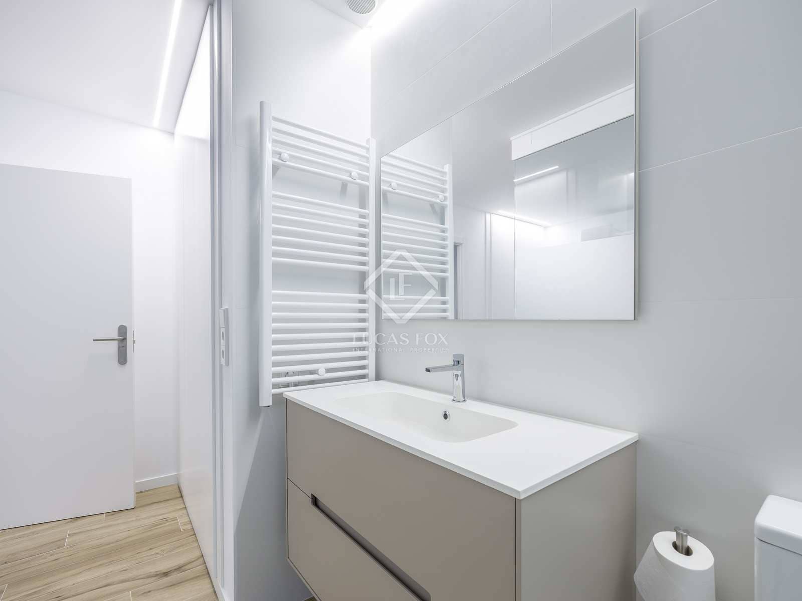 2 soverom Leilighet til leie i Valencia by - € 2 100 (Ref: 8188632)