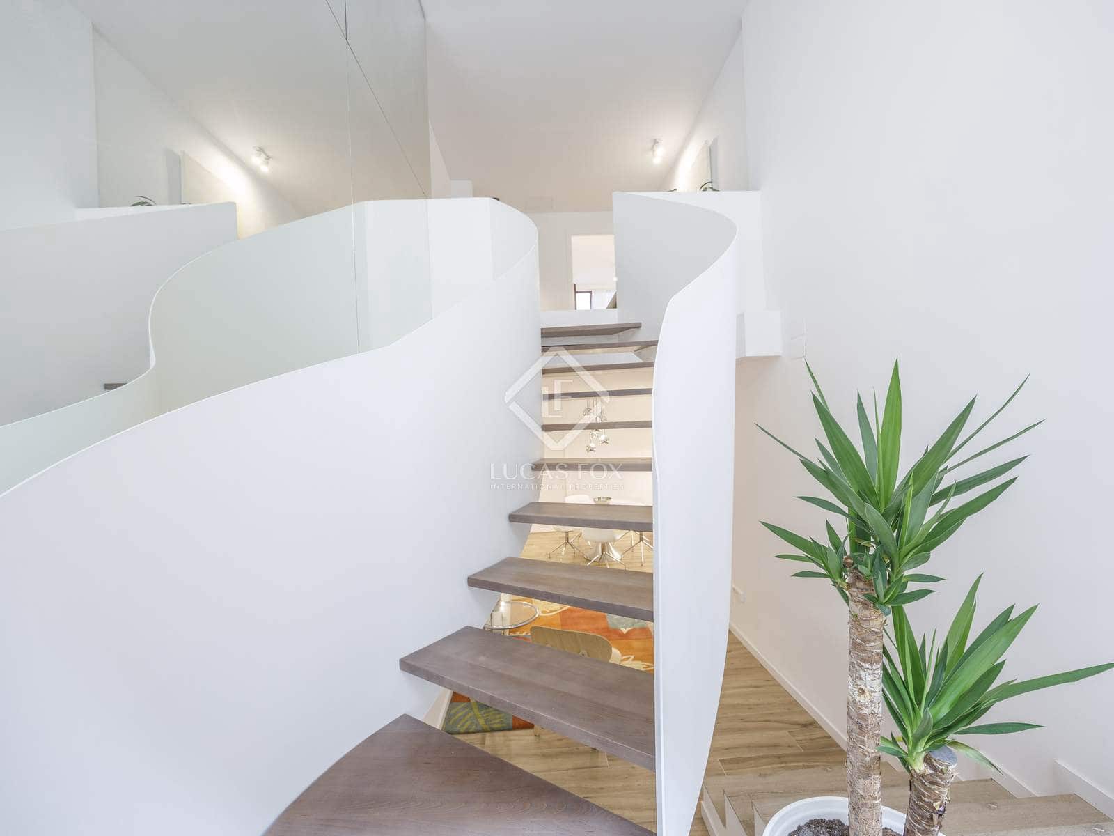 2 soverom Leilighet til leie i Valencia by - € 2 100 (Ref: 8188632)