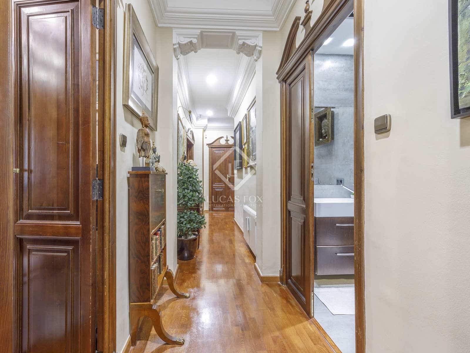 Apartamento de 3 habitaciones en València ciudad en venta - 1.300.000 € (Ref: 8188633)