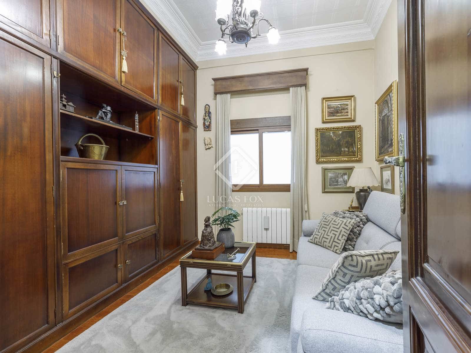 Apartamento de 3 habitaciones en València ciudad en venta - 1.300.000 € (Ref: 8188633)