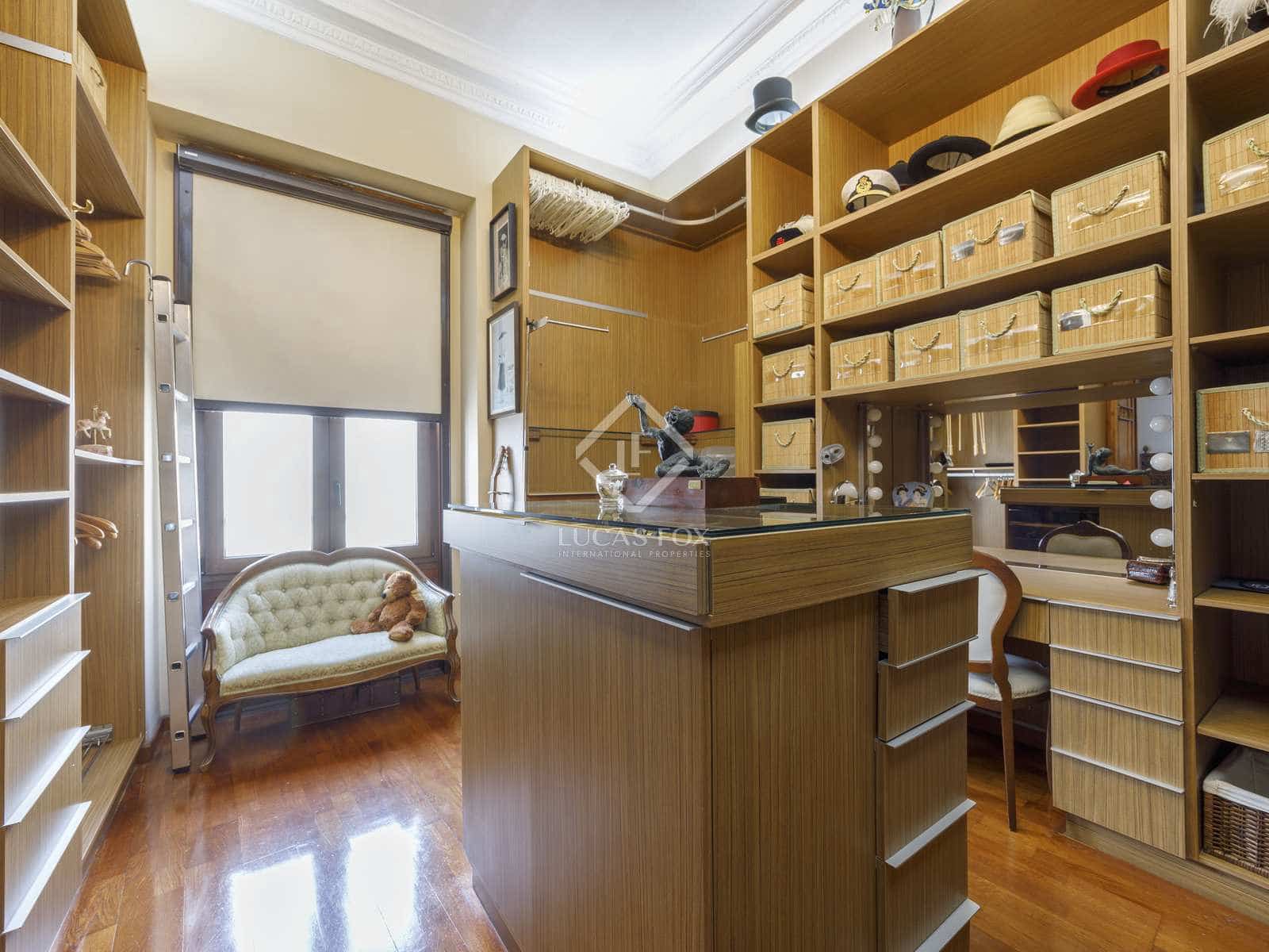 Apartamento de 3 habitaciones en València ciudad en venta - 1.300.000 € (Ref: 8188633)