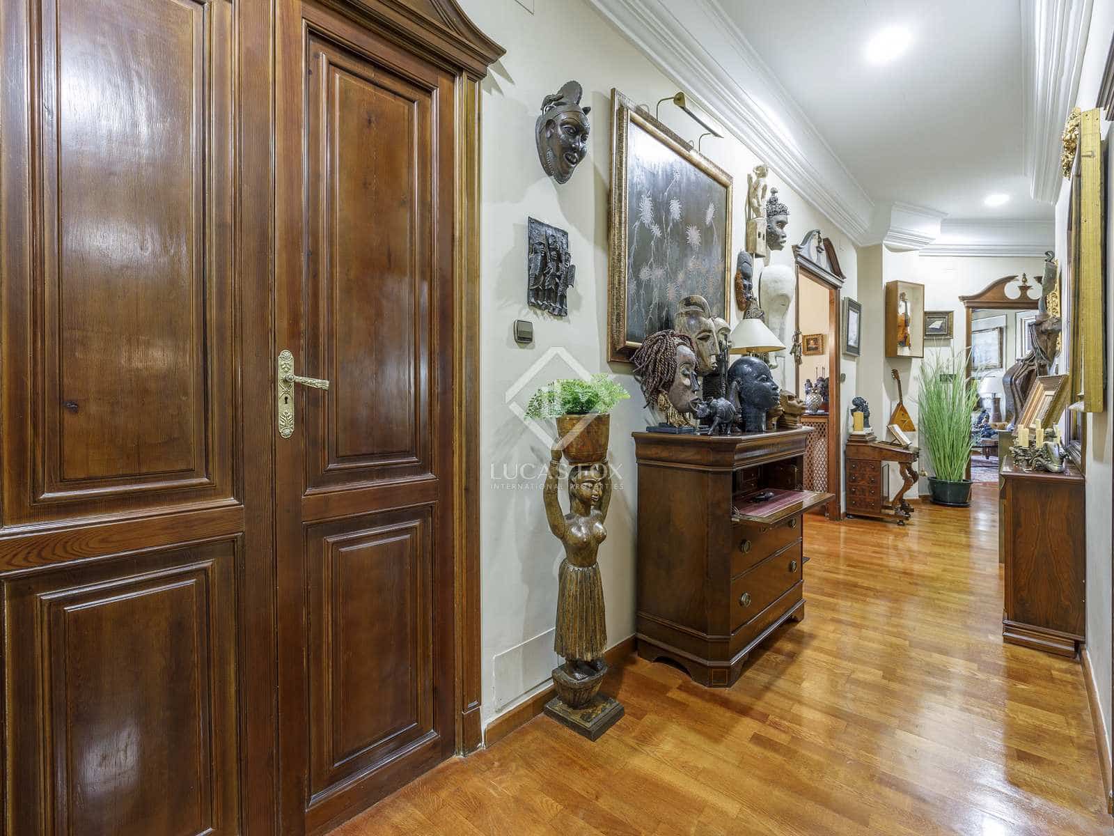 Apartamento de 3 habitaciones en València ciudad en venta - 1.300.000 € (Ref: 8188633)