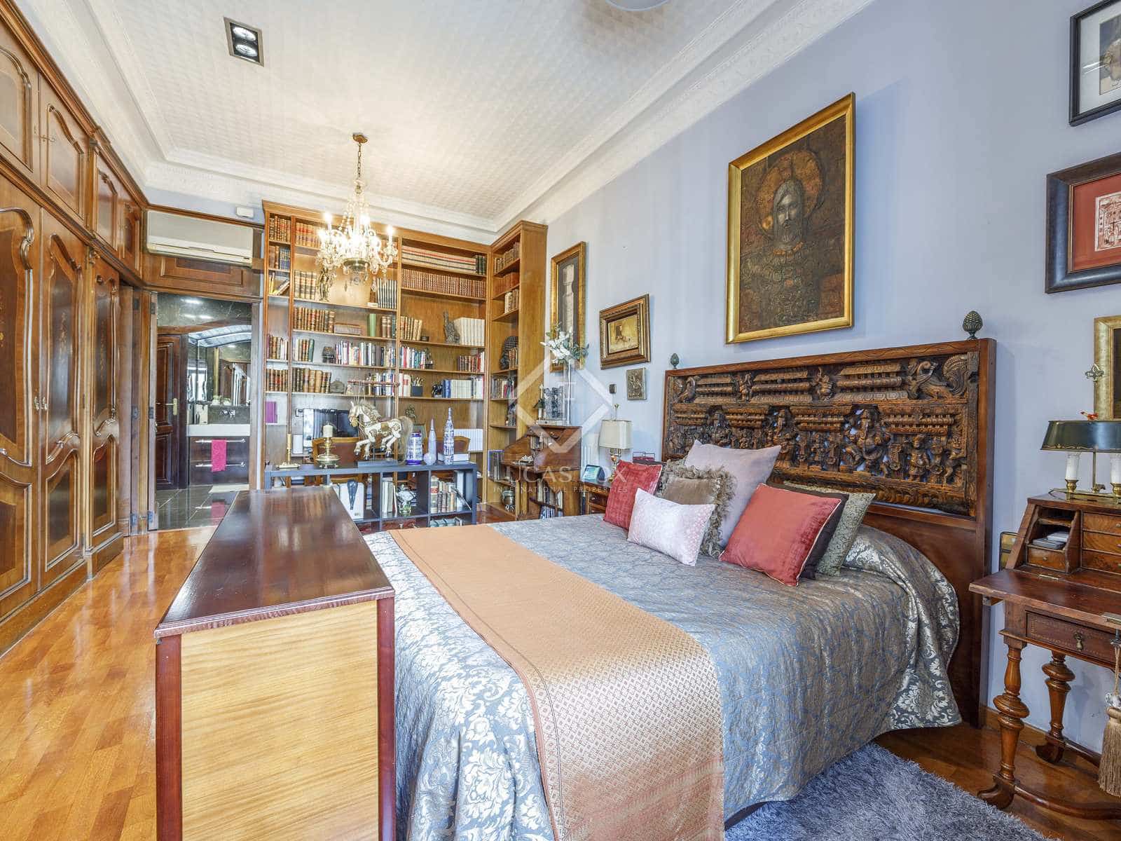 Apartamento de 3 habitaciones en València ciudad en venta - 1.300.000 € (Ref: 8188633)