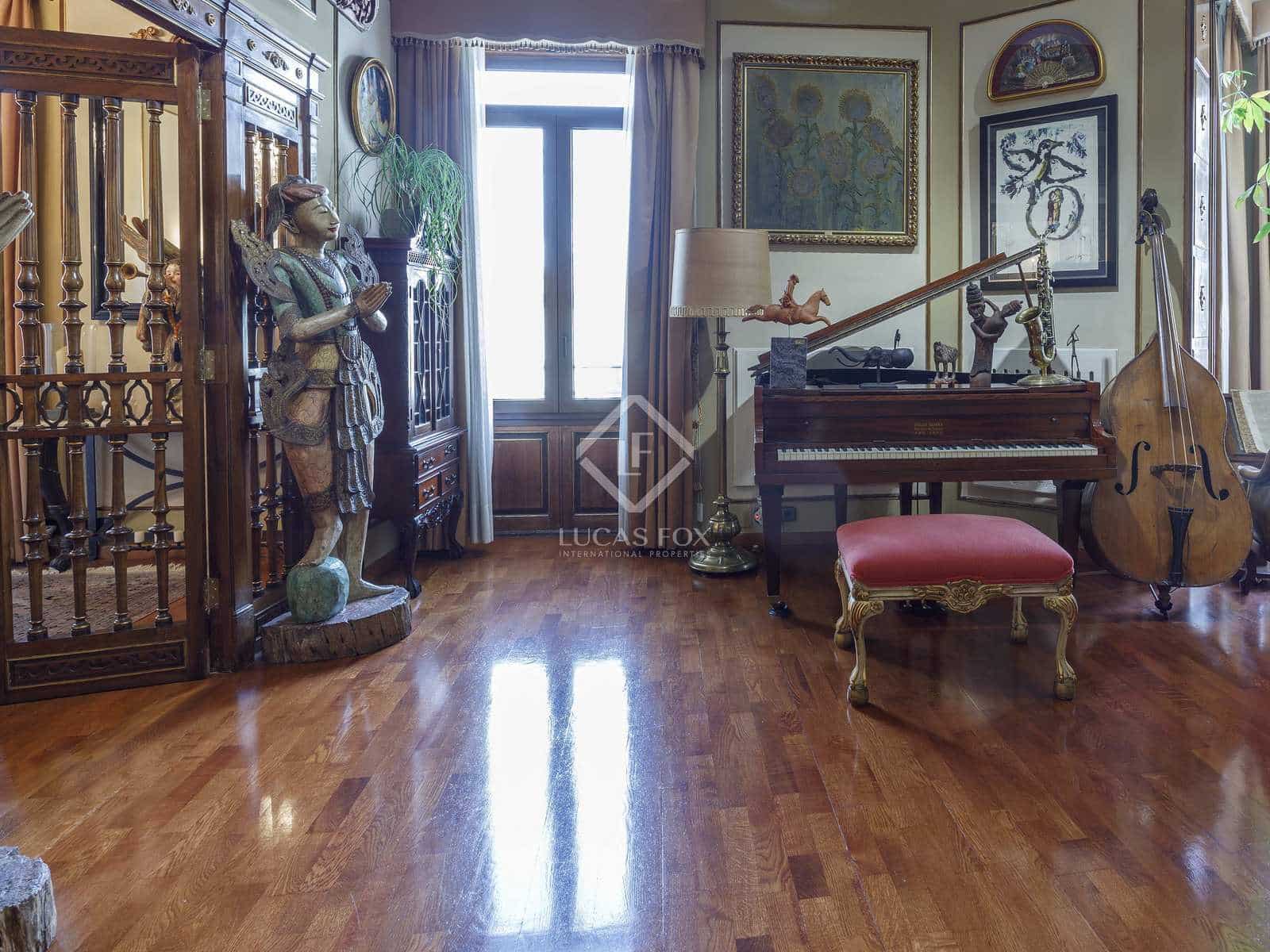 Apartamento de 3 habitaciones en València ciudad en venta - 1.300.000 € (Ref: 8188633)