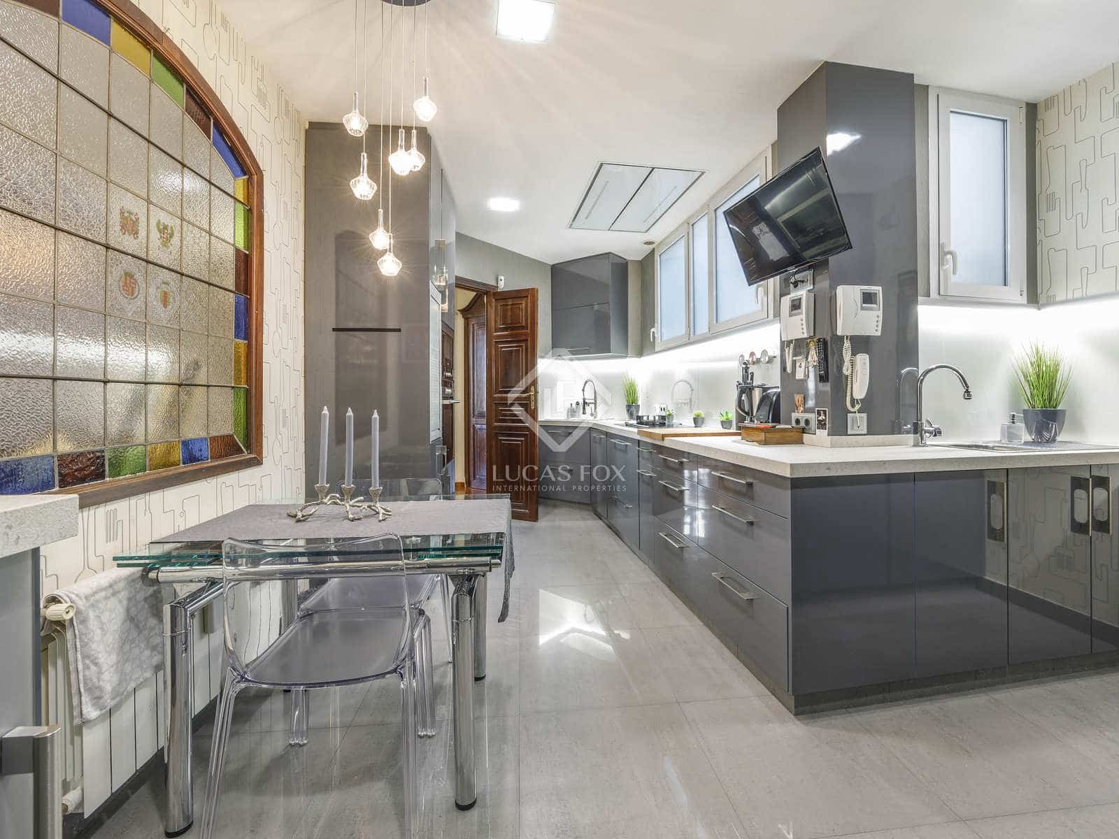 Apartamento de 3 habitaciones en València ciudad en venta - 1.300.000 € (Ref: 8188633)