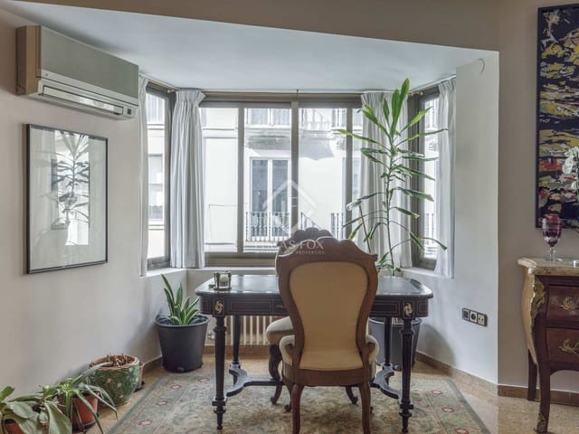 5 soverom Leilighet til salgs i Valencia by - € 810 000 (Ref: 8188656)