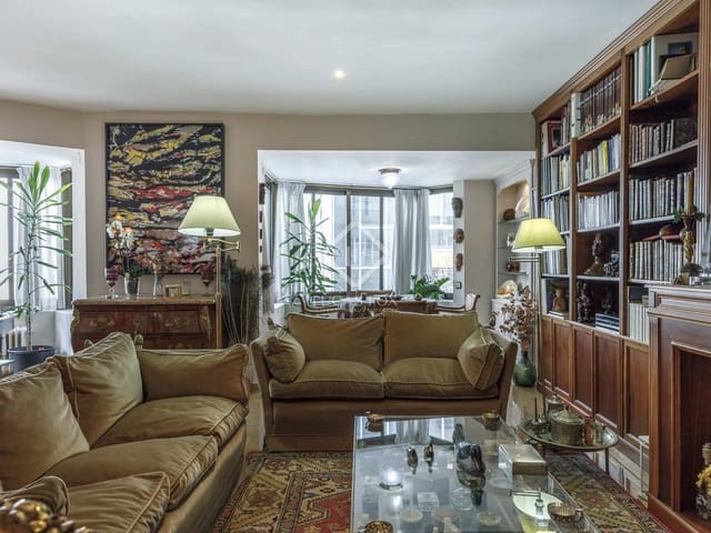 5 soverom Leilighet til salgs i Valencia by - € 810 000 (Ref: 8188656)