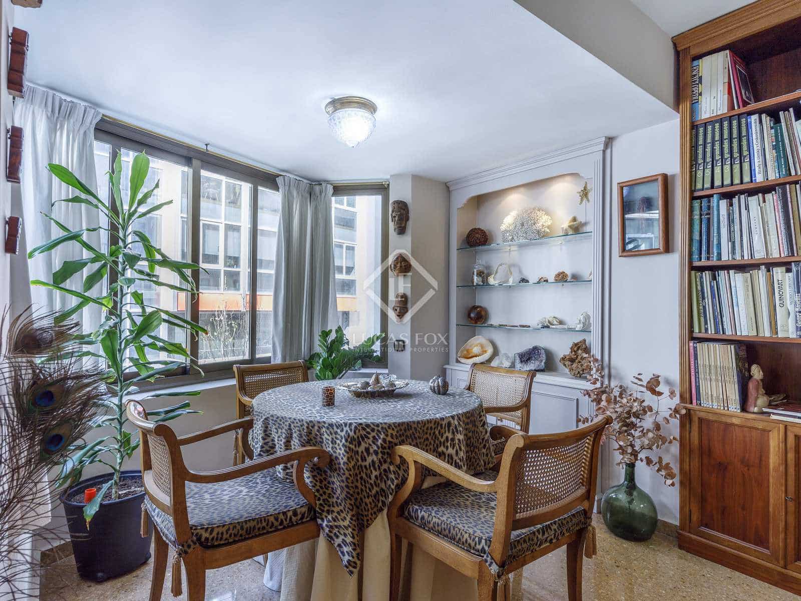 5 soverom Leilighet til salgs i Valencia by - € 810 000 (Ref: 8188656)