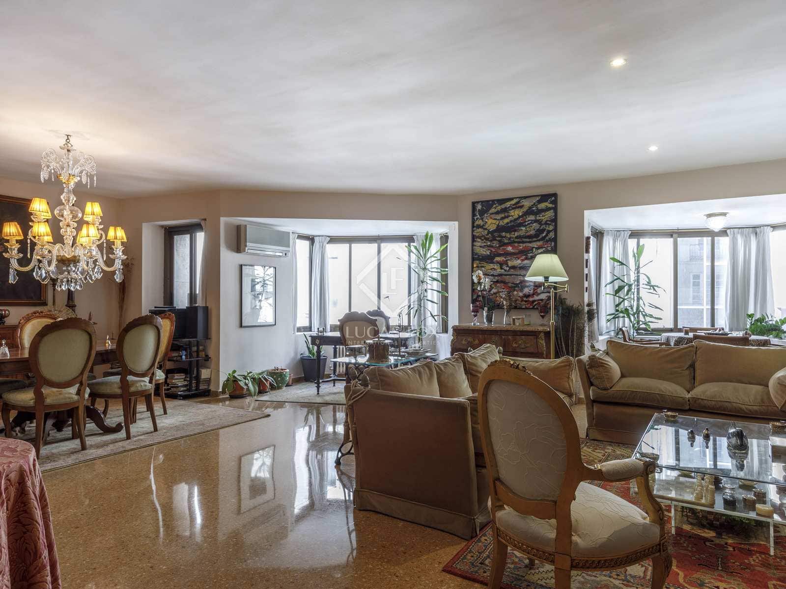 5 soverom Leilighet til salgs i Valencia by - € 810 000 (Ref: 8188656)