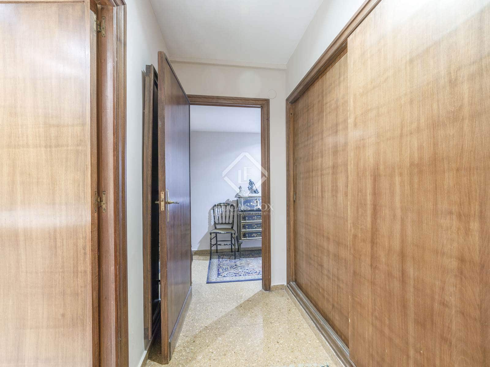 5 soverom Leilighet til salgs i Valencia by - € 810 000 (Ref: 8188656)