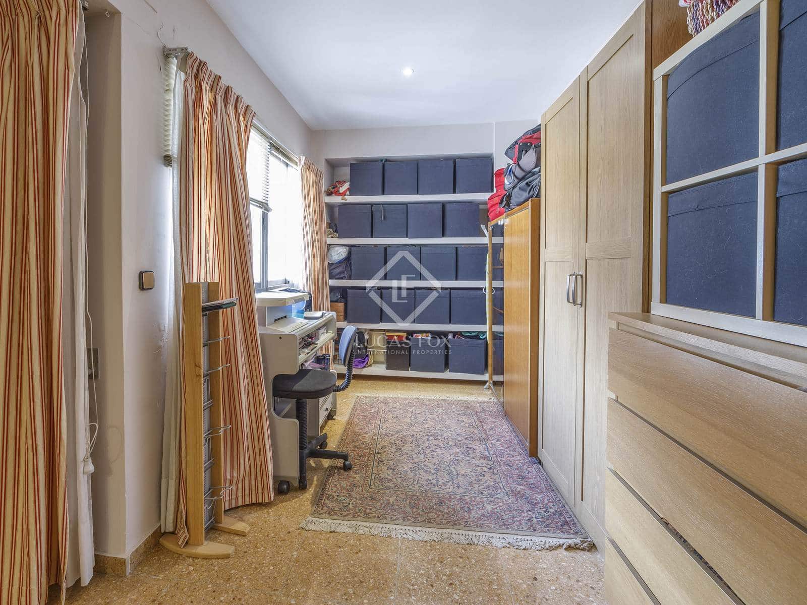 5 soverom Leilighet til salgs i Valencia by - € 810 000 (Ref: 8188656)