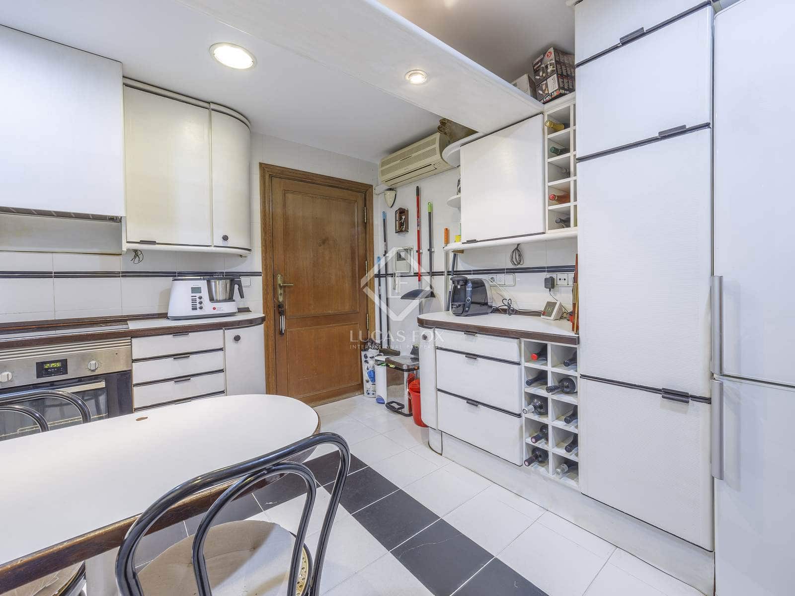 5 soverom Leilighet til salgs i Valencia by - € 810 000 (Ref: 8188656)