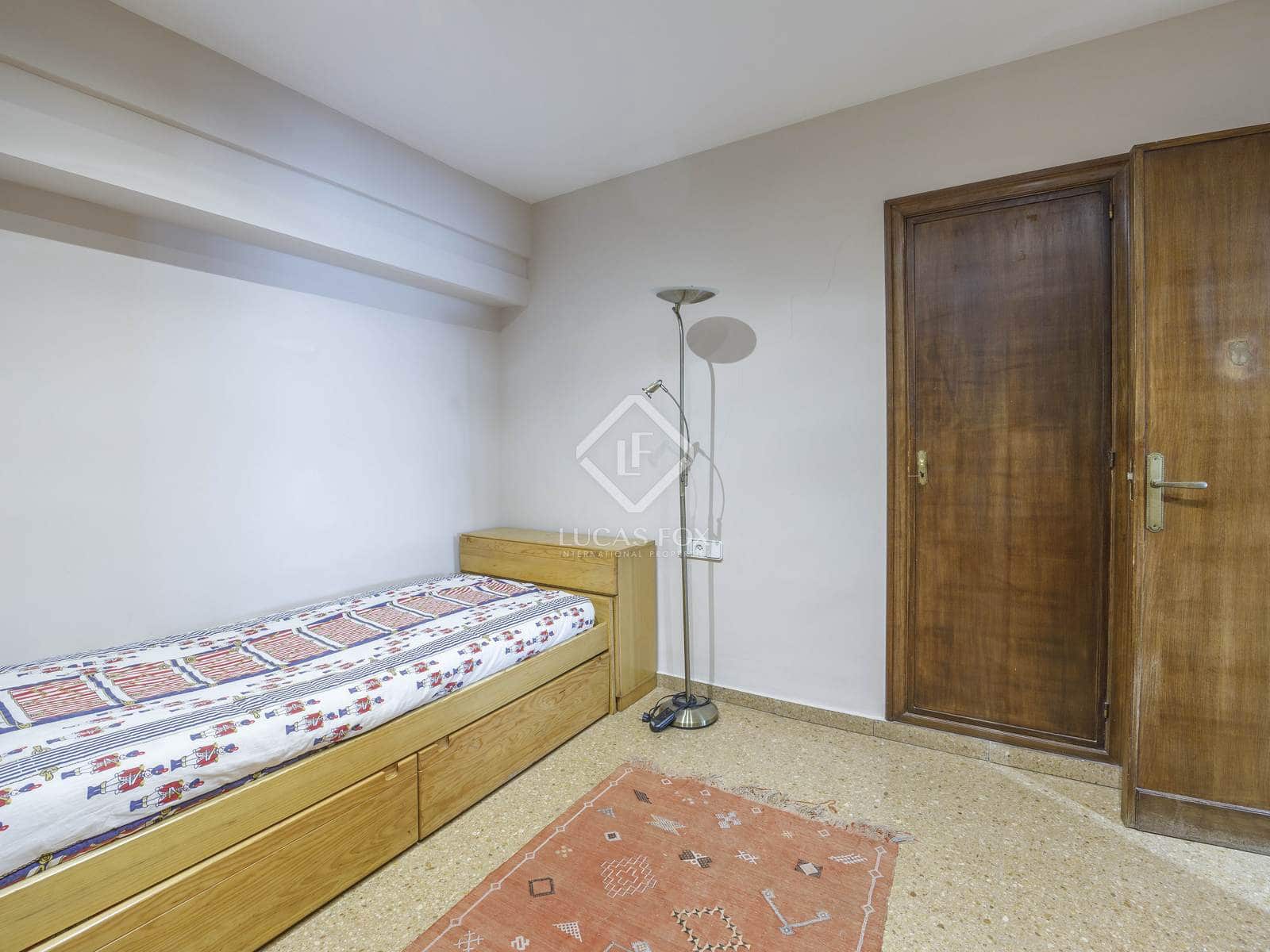 5 soverom Leilighet til salgs i Valencia by - € 810 000 (Ref: 8188656)