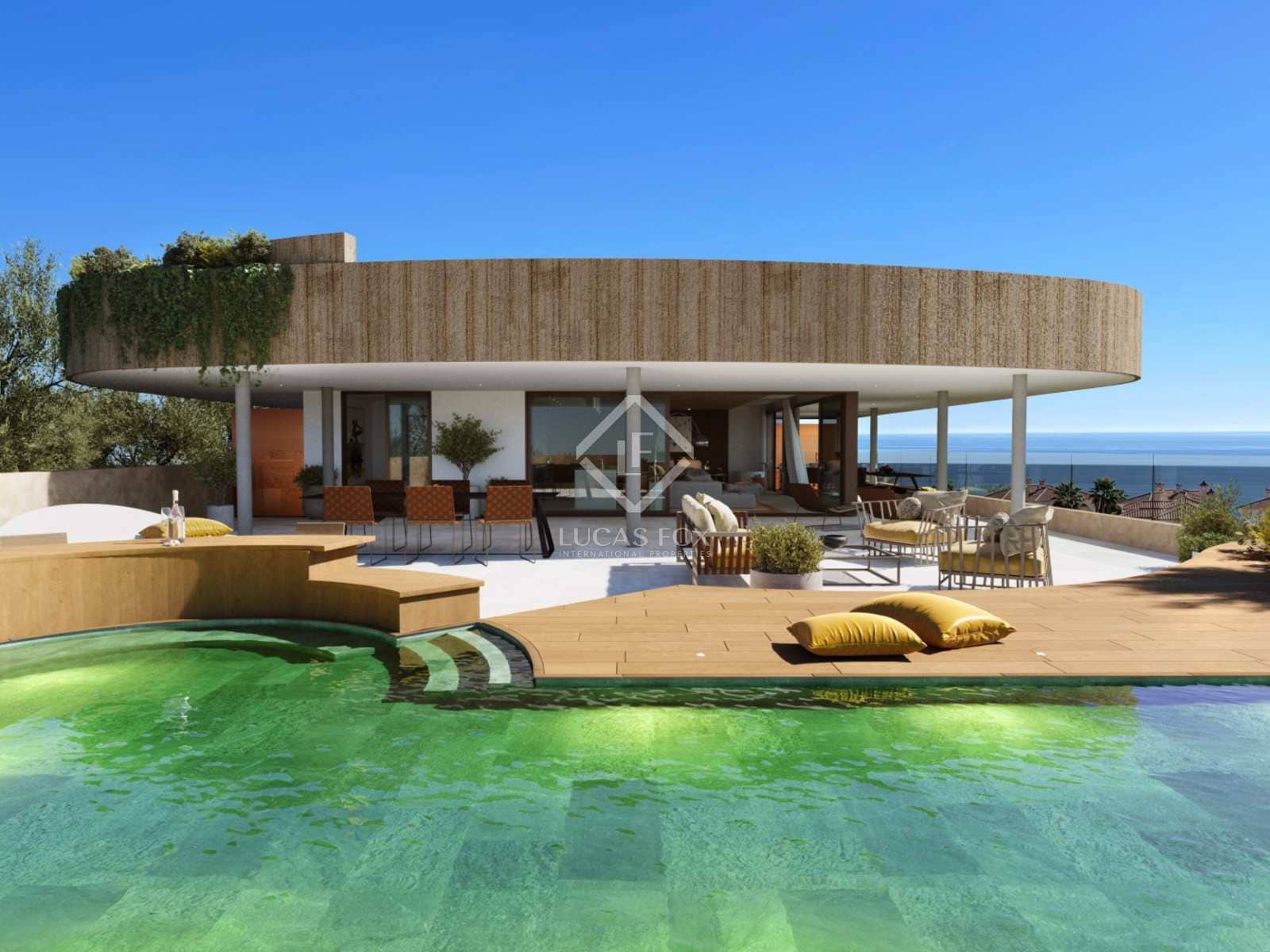 3 bedroom Apartment for sale in Fuengirola with pool garage - € 1,860,000 (Ref: 8191502)