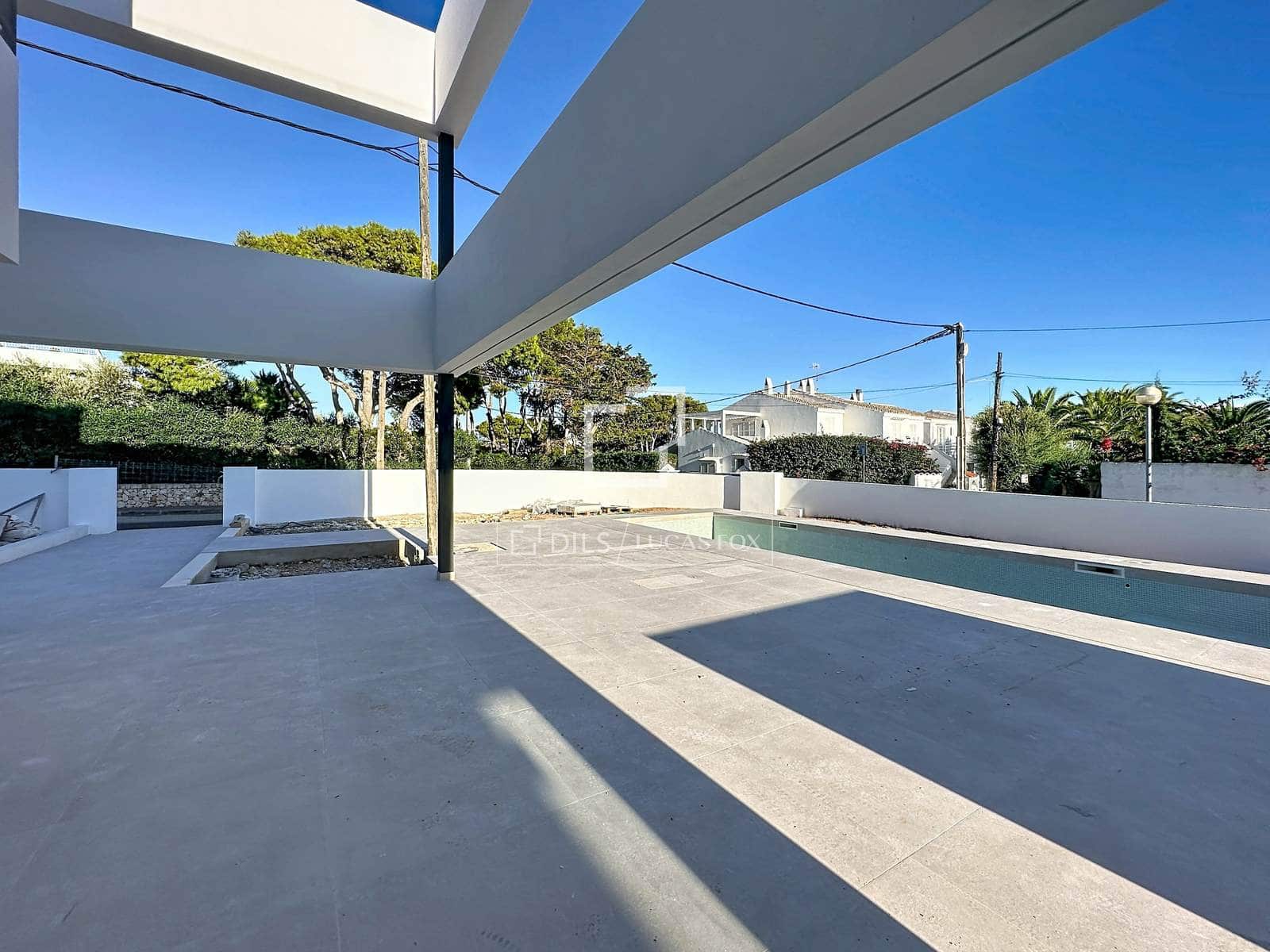 4 soverom Villa til salgs i Ciutadella de Menorca med svømmebasseng garasje - € 2 200 000 (Ref: 8198263)
