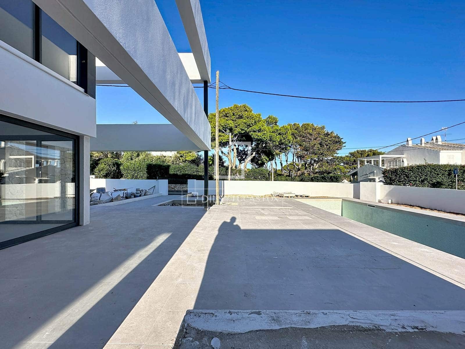 4 soverom Villa til salgs i Ciutadella de Menorca med svømmebasseng garasje - € 2 200 000 (Ref: 8198263)