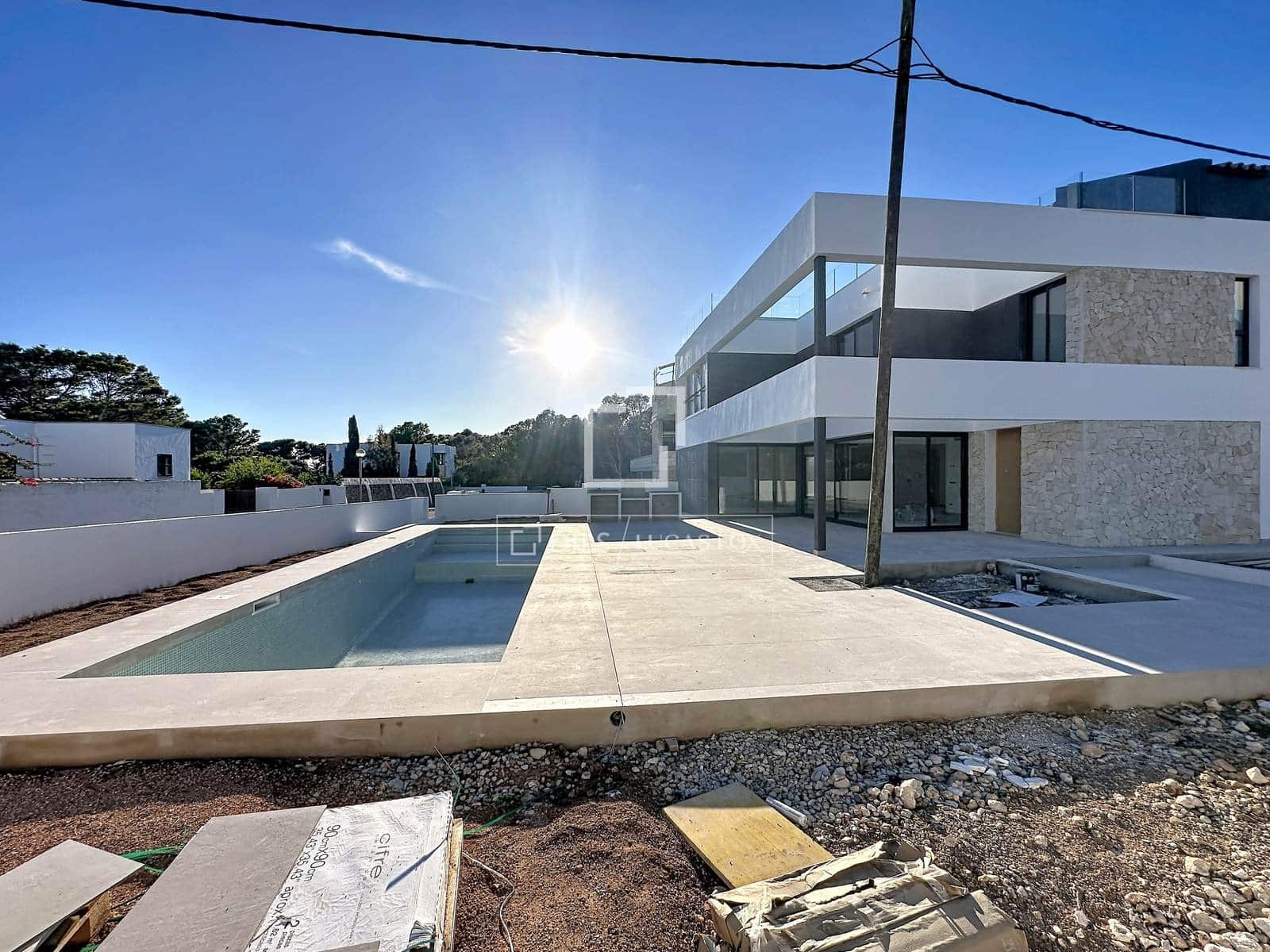 4 soverom Villa til salgs i Ciutadella de Menorca med svømmebasseng garasje - € 2 200 000 (Ref: 8198263)