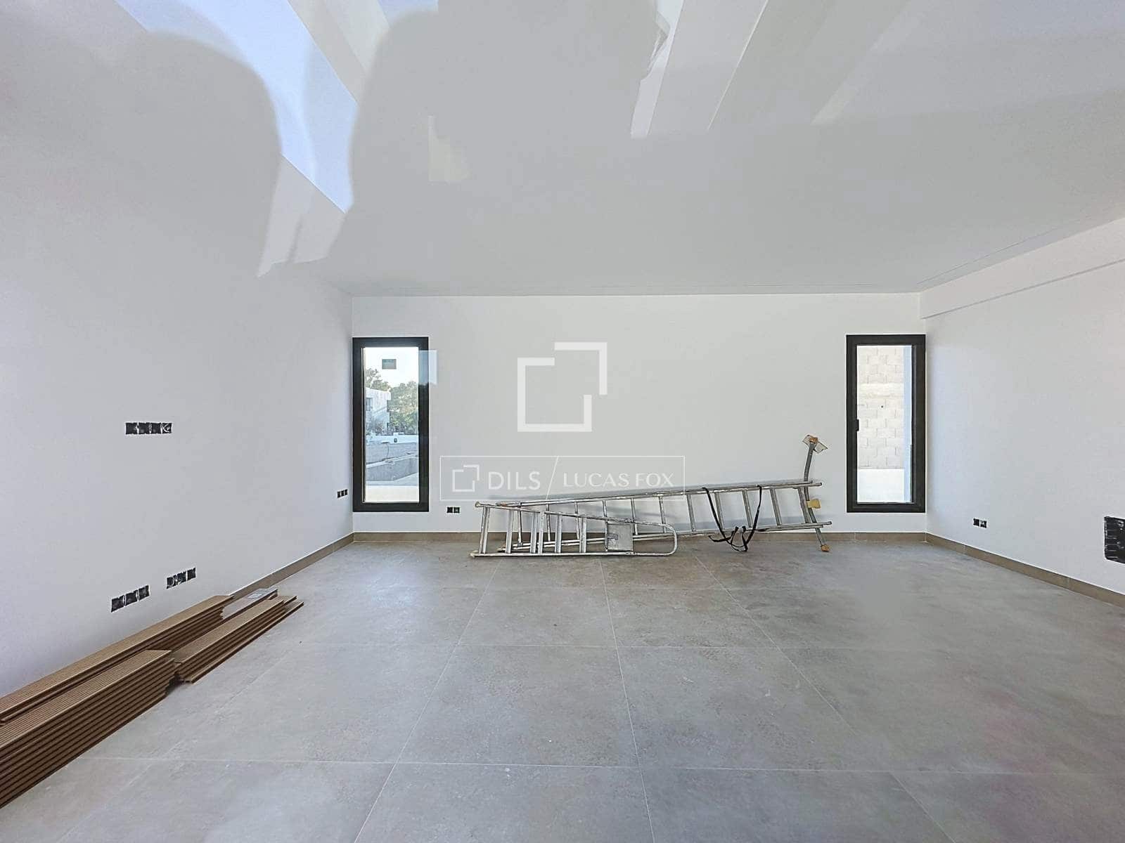 4 soverom Villa til salgs i Ciutadella de Menorca med svømmebasseng garasje - € 2 200 000 (Ref: 8198263)