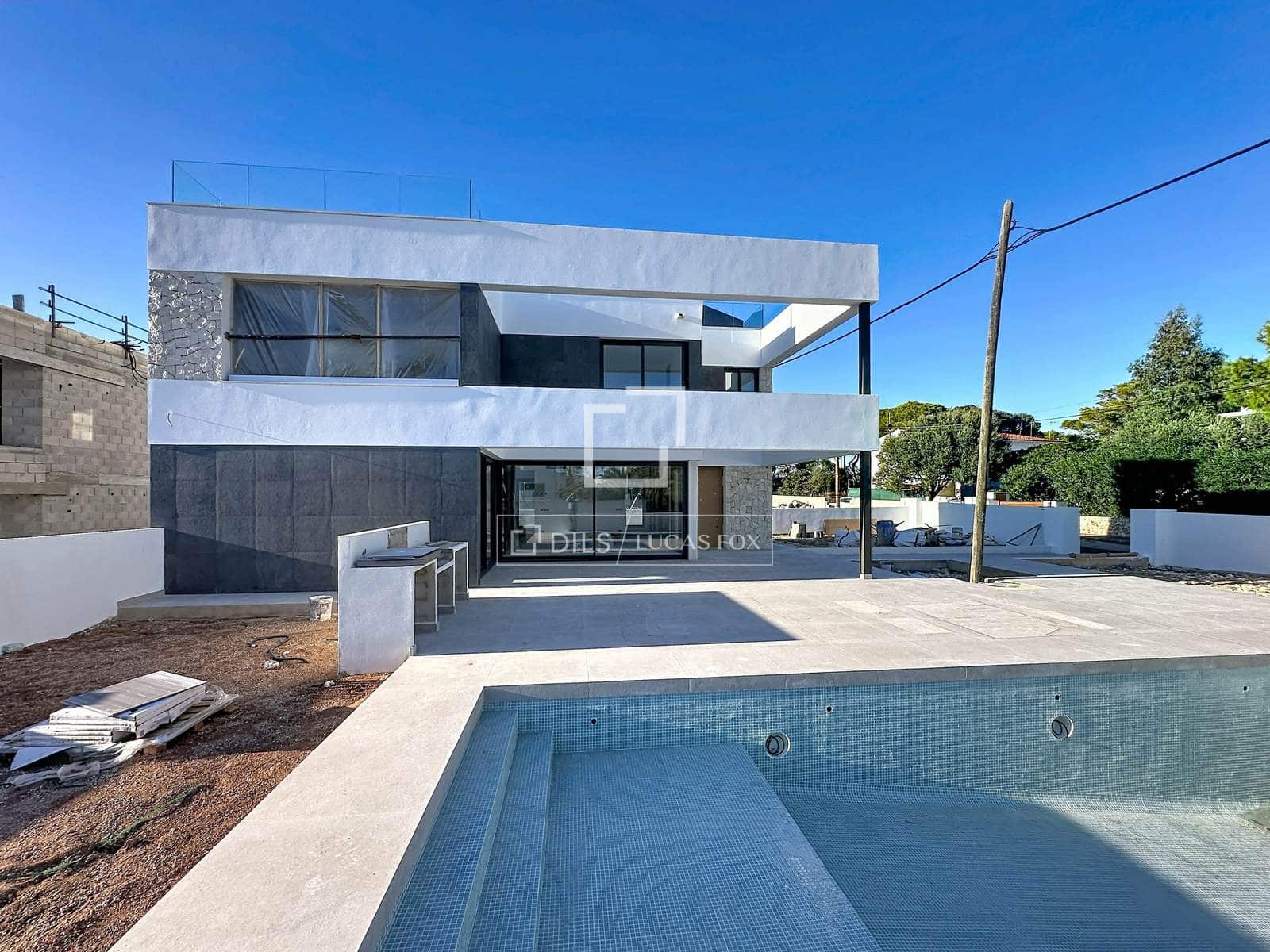 4 soverom Villa til salgs i Ciutadella de Menorca med svømmebasseng garasje - € 2 200 000 (Ref: 8198263)