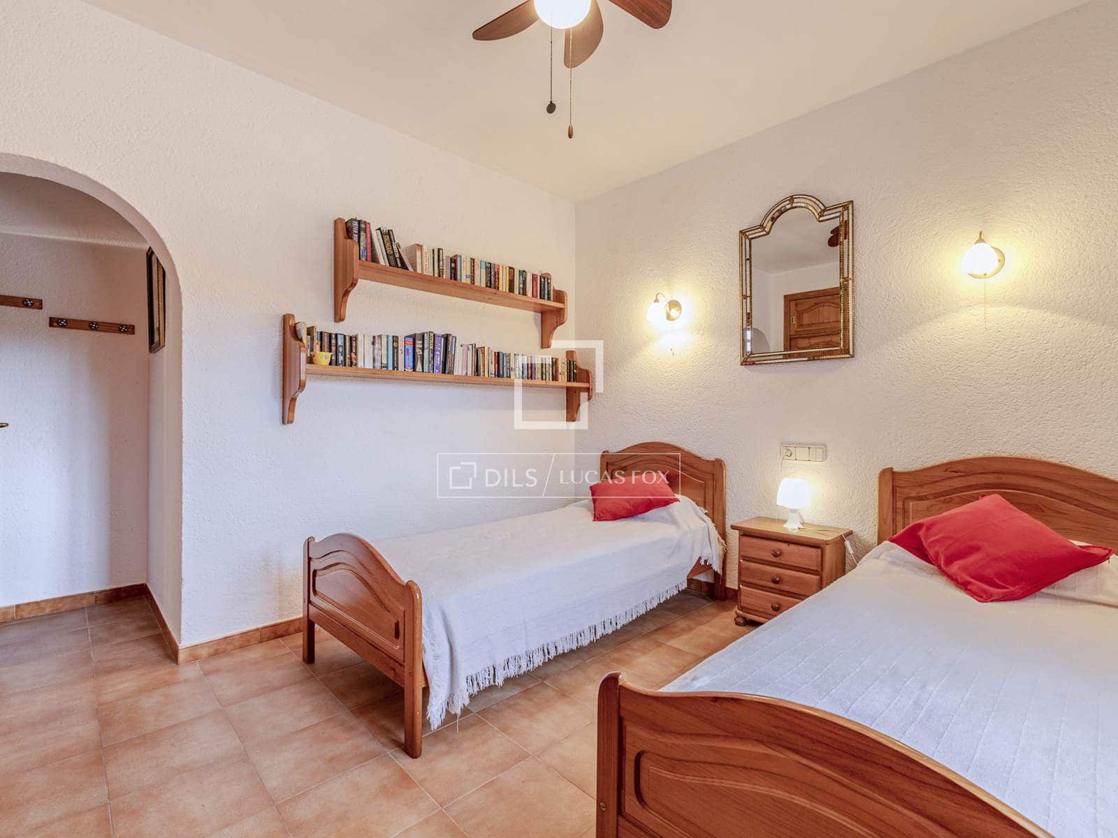 4 sypialnia Willa na sprzedaż w Javea / Xabia z basenem garażem - 795 000 € (Ref: 8200763)