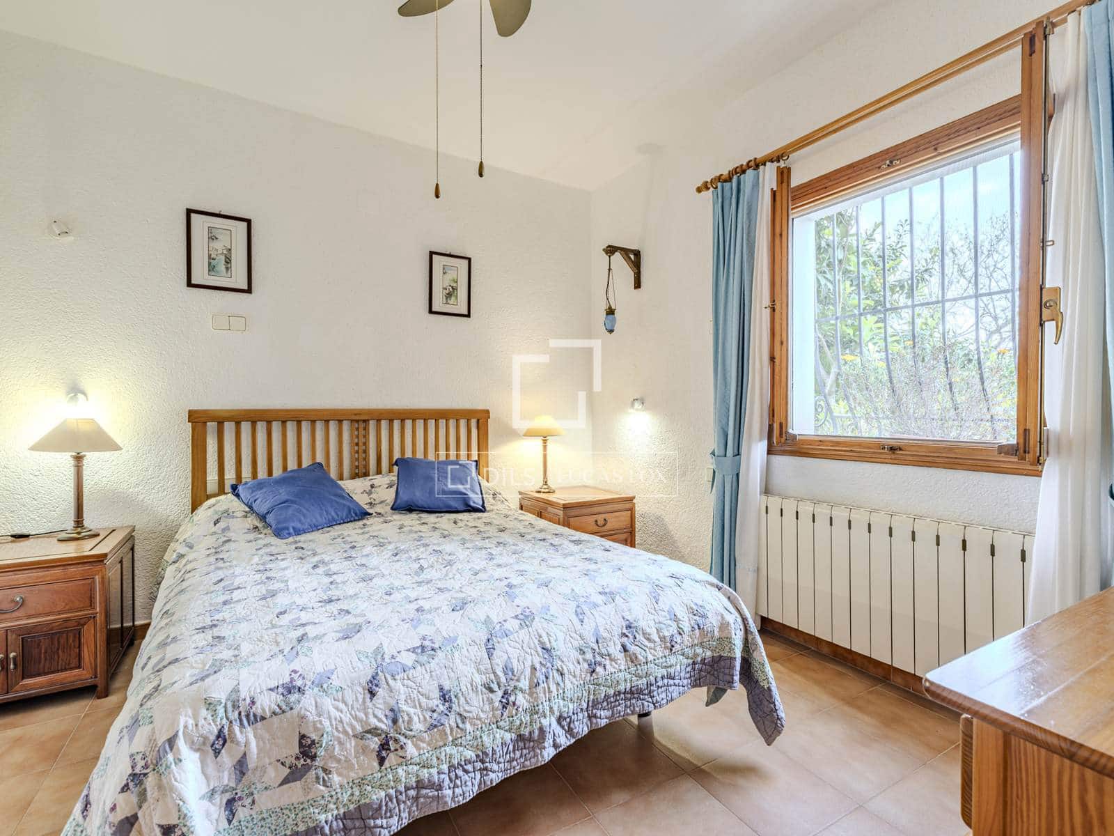 4 sypialnia Willa na sprzedaż w Javea / Xabia z basenem garażem - 795 000 € (Ref: 8200763)