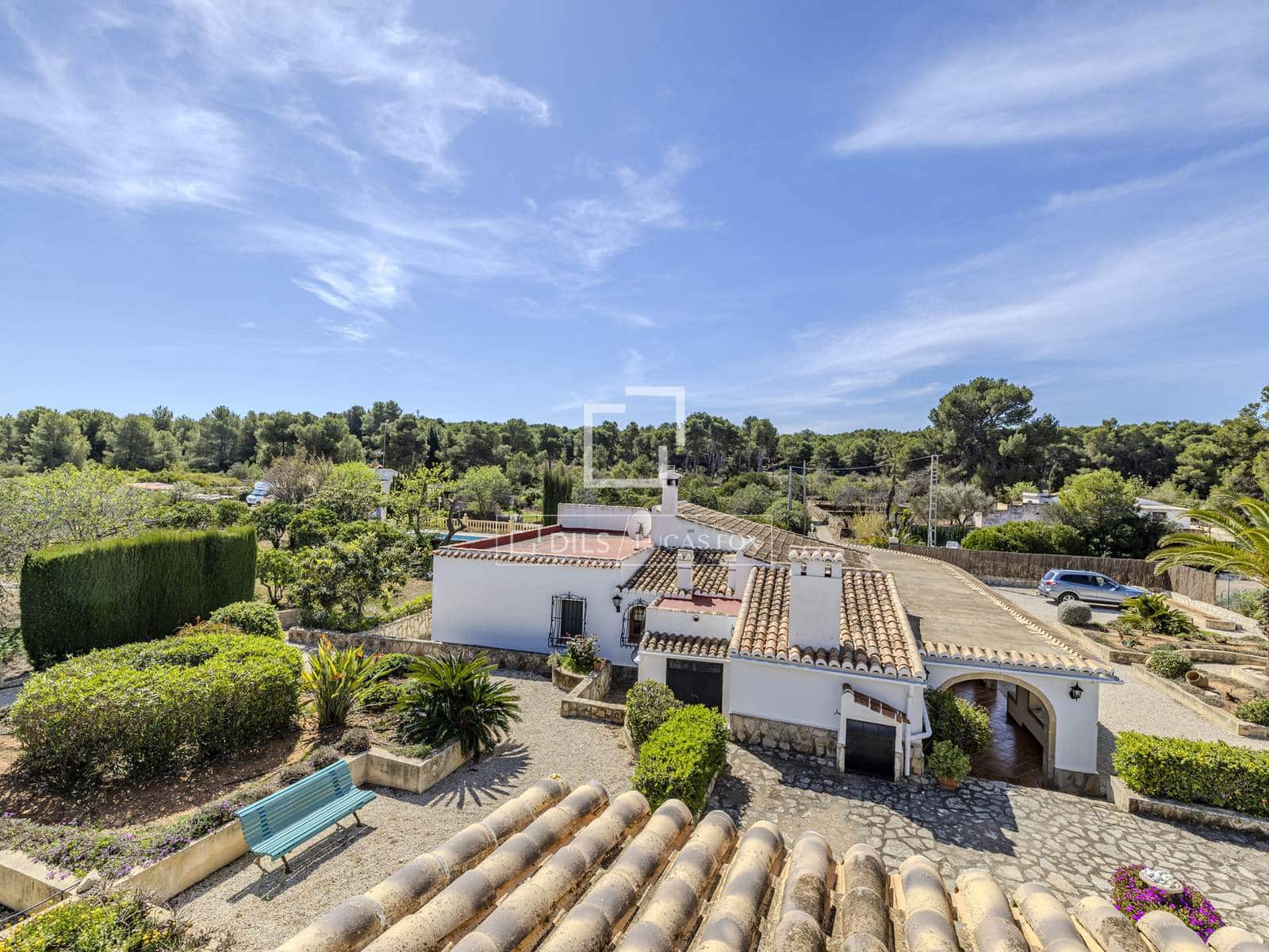 4 sypialnia Willa na sprzedaż w Javea / Xabia z basenem garażem - 795 000 € (Ref: 8200763)