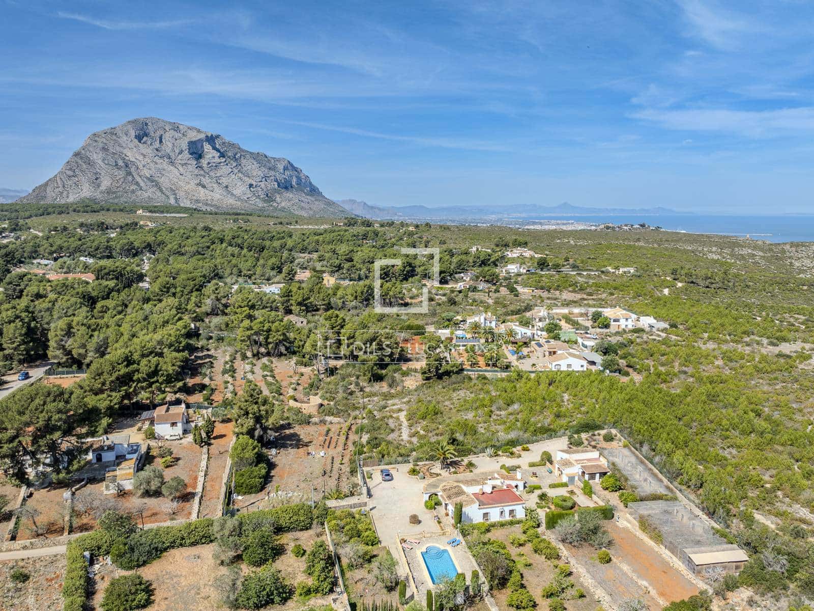 4 sypialnia Willa na sprzedaż w Javea / Xabia z basenem garażem - 795 000 € (Ref: 8200763)