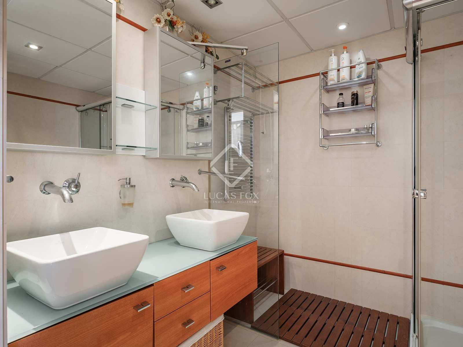 8 bedroom Villa for sale in Estepona with pool garage - € 8,400,000 (Ref: 8206024)