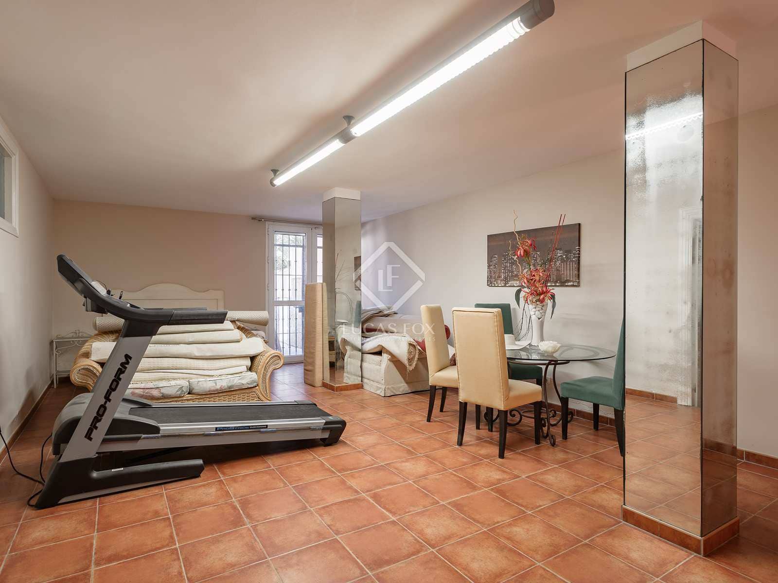 8 bedroom Villa for sale in Estepona with pool garage - € 8,400,000 (Ref: 8206024)