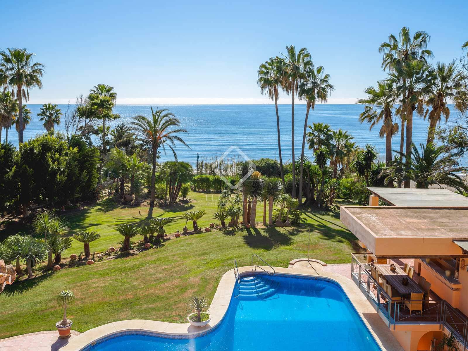 8 bedroom Villa for sale in Estepona with pool garage - € 8,400,000 (Ref: 8206024)