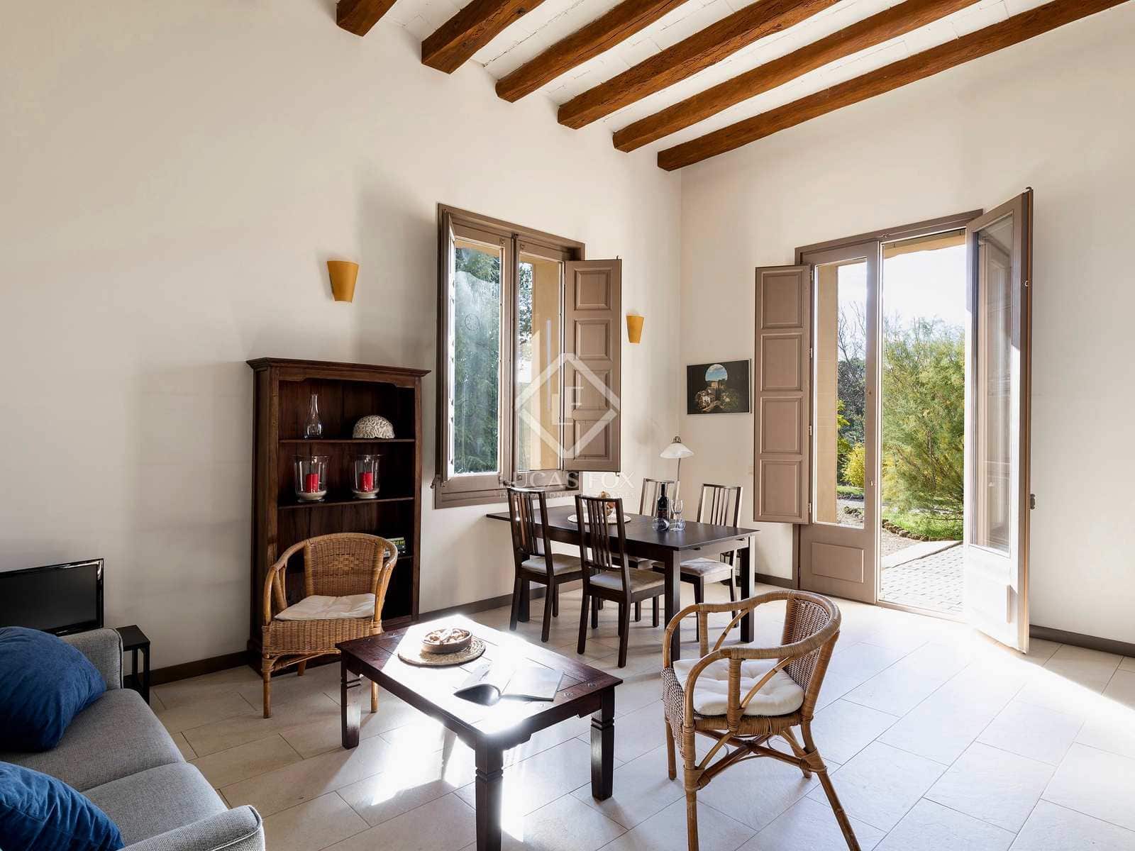 18 soveværelse Finca/Landehus til salg i La Torre de Claramunt med swimmingpool garage - € 2.350.000 (Ref: 8207103)