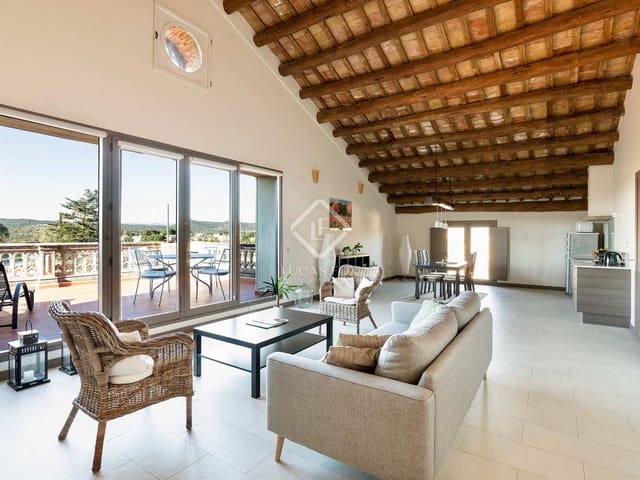 18 bedroom Finca/Country House for sale in La Torre de Claramunt with pool garage - € 2,350,000 (Ref: 8207103)