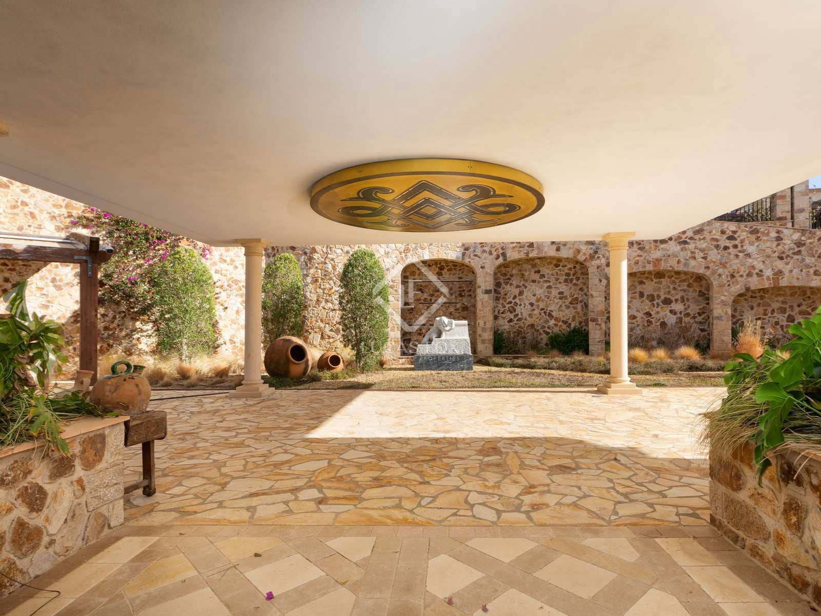 14 soveværelse Villa til salg i Platja d'Aro med swimmingpool garage - € 15.000.000 (Ref: 8207104)