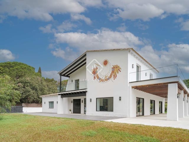 8 sypialnia Willa na sprzedaż w Sant Andreu de Llavaneres z basenem garażem - 2 475 000 € (Ref: 8210050)