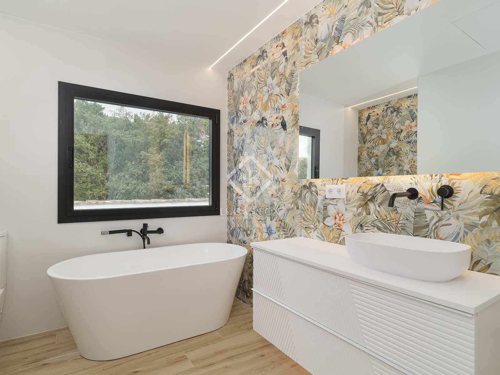 8 bedroom Villa for sale in Sant Andreu de Llavaneres with pool garage - € 2,475,000 (Ref: 8210050)