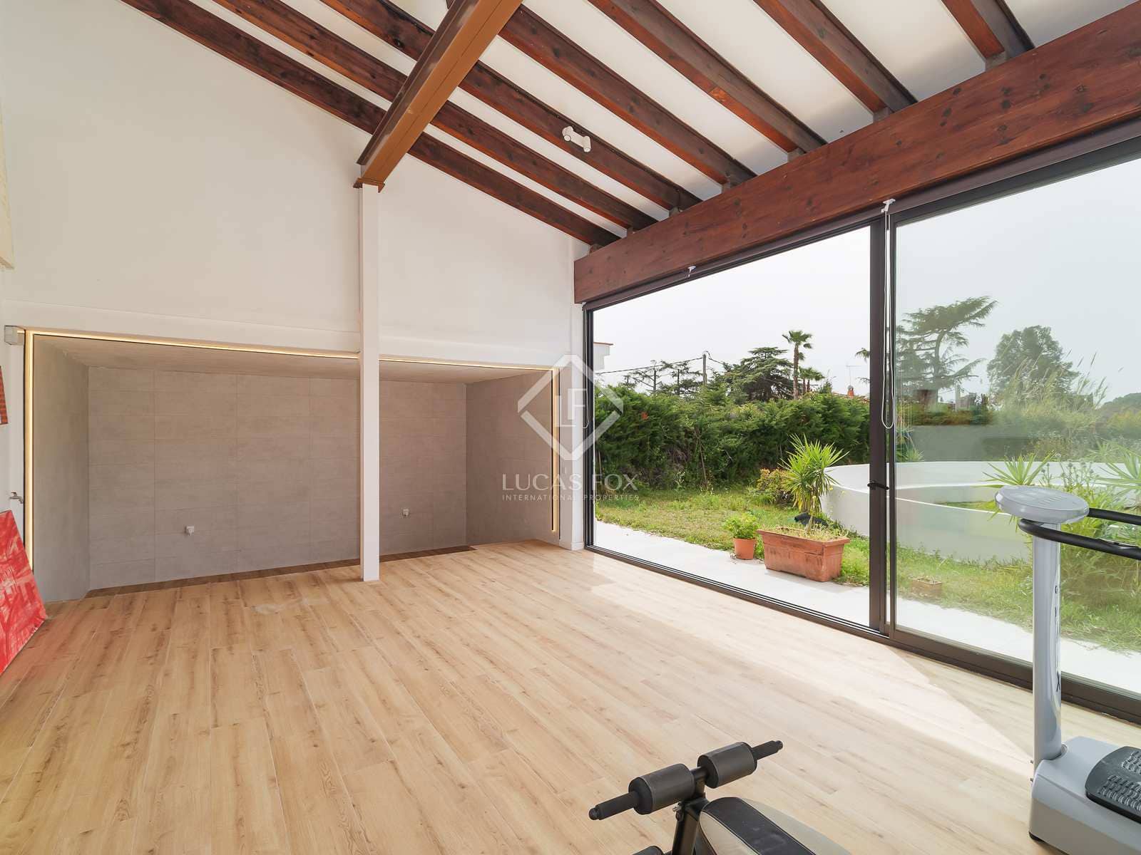 8 bedroom Villa for sale in Sant Andreu de Llavaneres with pool garage - € 2,475,000 (Ref: 8210050)