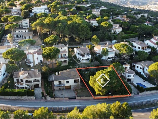 4 bedroom Villa for sale in Sant Antoni de Calonge, Calonge i Sant Antoni with pool - € 1,600,000 (Ref: 8210234)