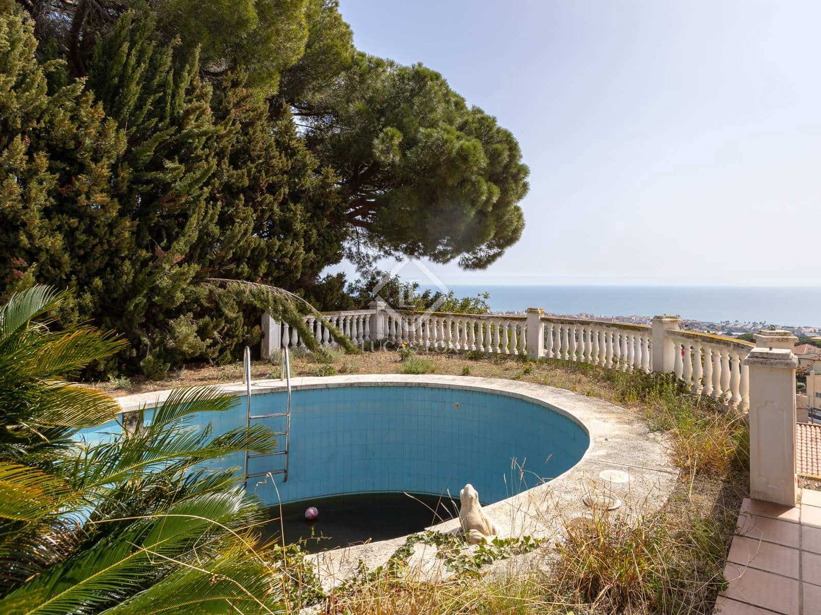 5 soveværelse Villa til salg i Premia de Dalt med swimmingpool garage - € 990.000 (Ref: 8210295)